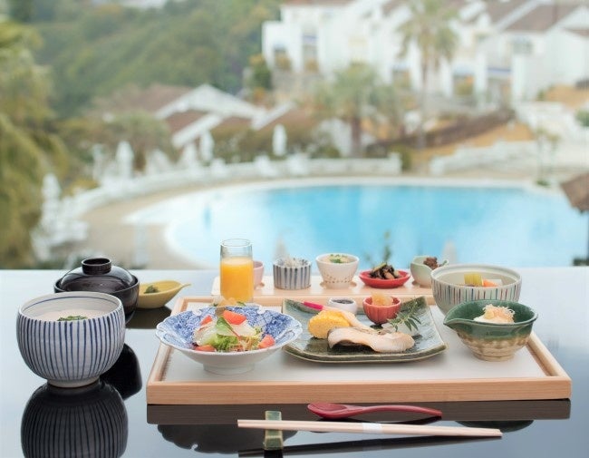 ホテルで作る梅かつおや葱味噌などの御飯のお供も嬉しい和朝食