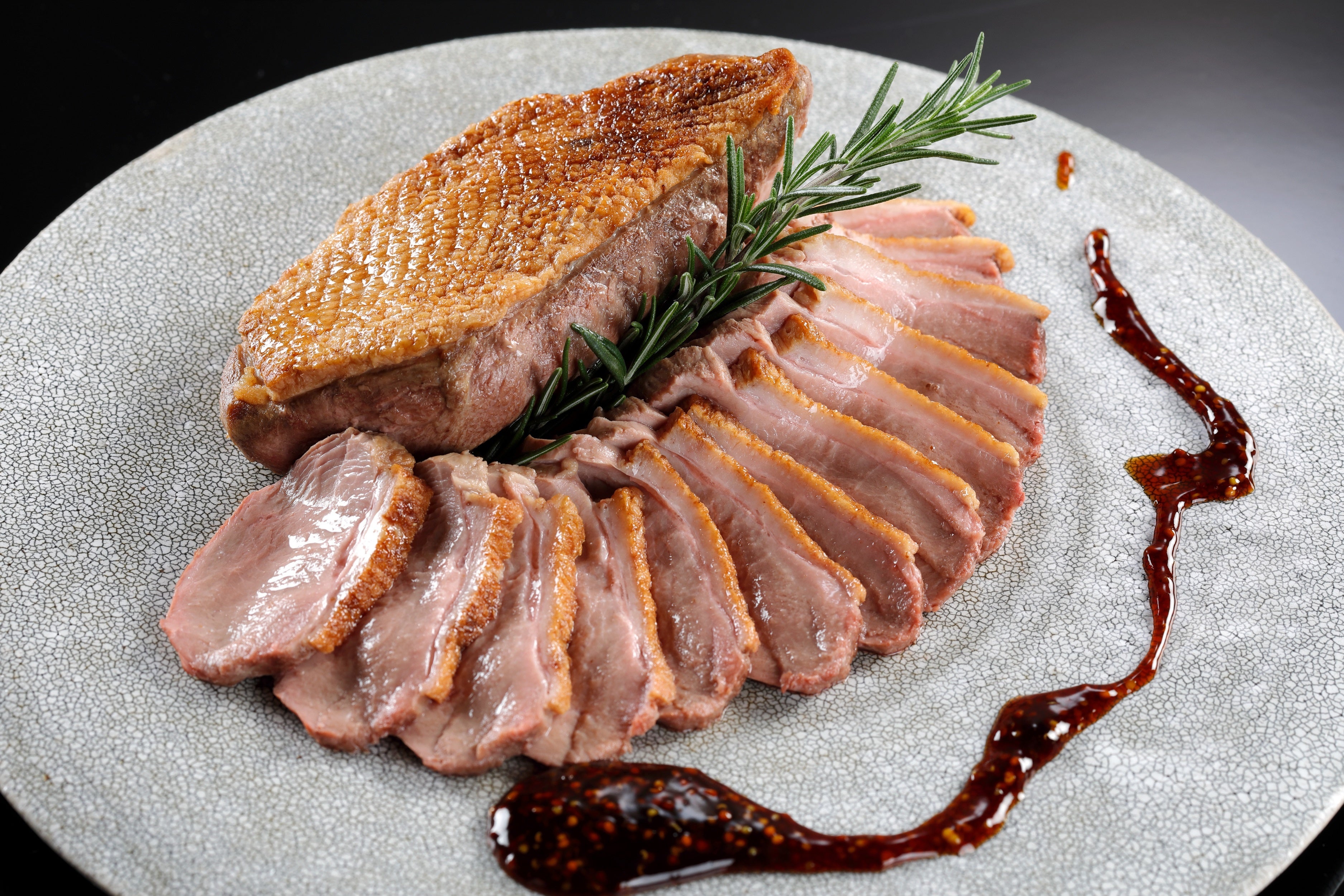 鴨肉のロースト マスタードソース