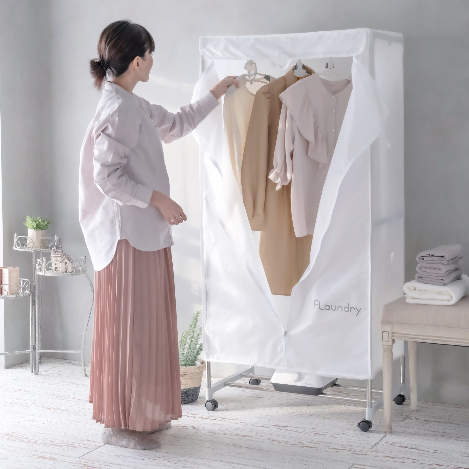 乾燥機で気になる衣類のシワと外干しによる花粉付着を解決する『フ