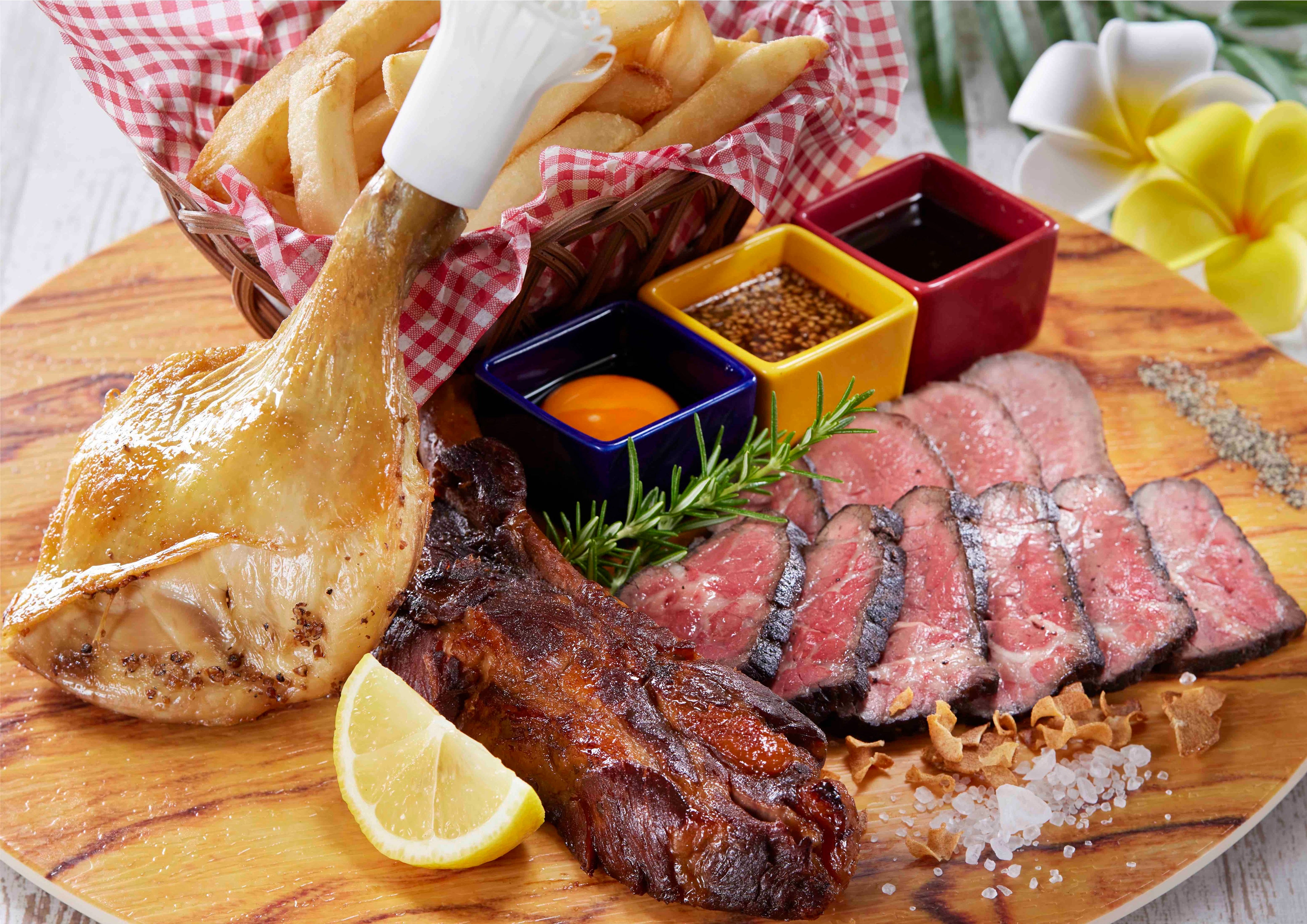 ビールによく合うBBQグルメは ボリューム満点！