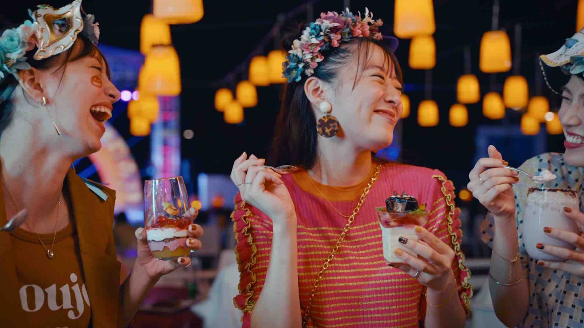 かぼちゃやきらめくランタンにあふれたハウステンボスで食べる甘いスイーツは絶品！