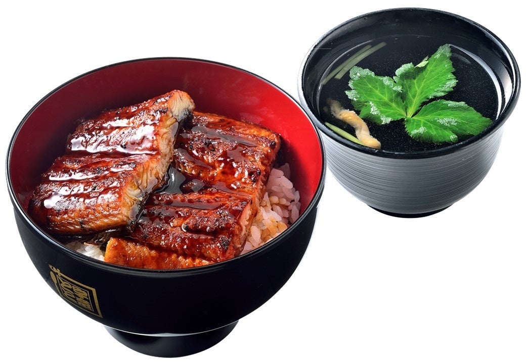 一番人気のうな丼ダブル(左)と肝吸い(右)