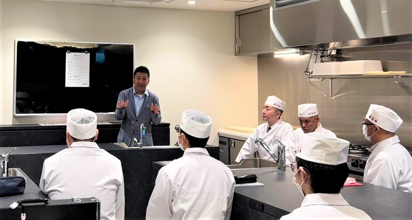 世界1200人のラーメンシェフを輩出!国内外でラーメンドリームの起点に!ミシュランガイド掲載のラーメン店まで登場させたラーメンプロデューサーが教えるラーメン学校が開校!