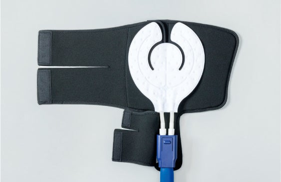 ▲冷却パッドと固定カバーは衛生面を考慮