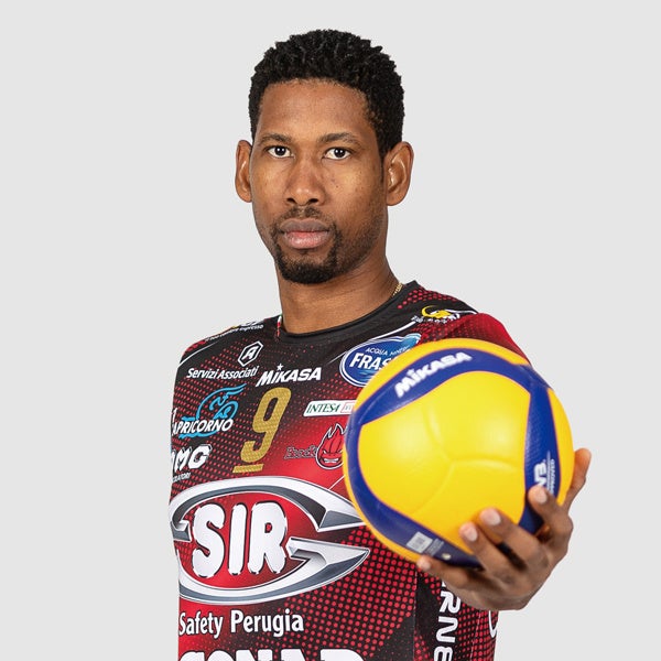 ▲ウィルフレド・レオン・ベネロ選手