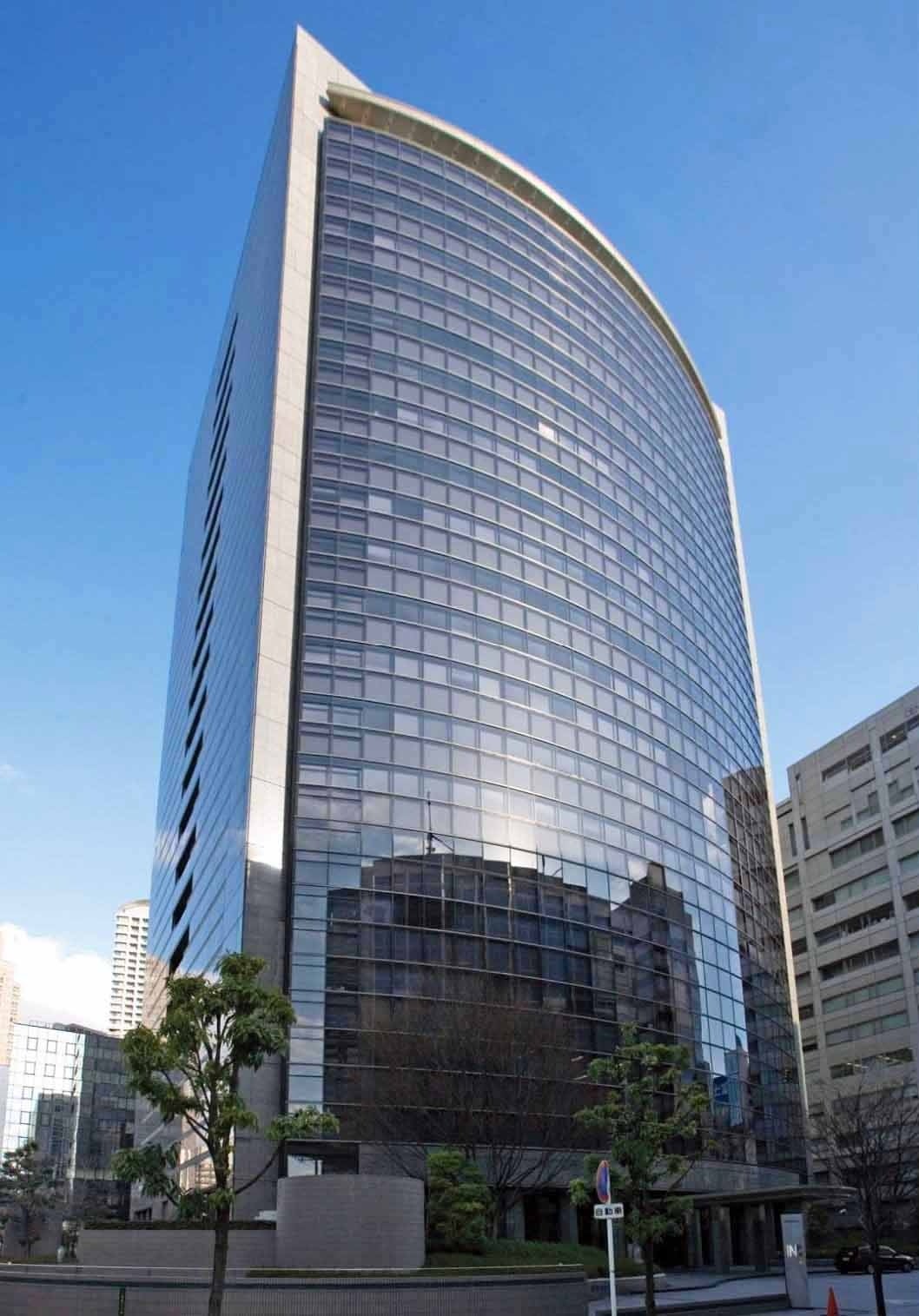 グンゼメディカルが入居するJRE堂島タワー