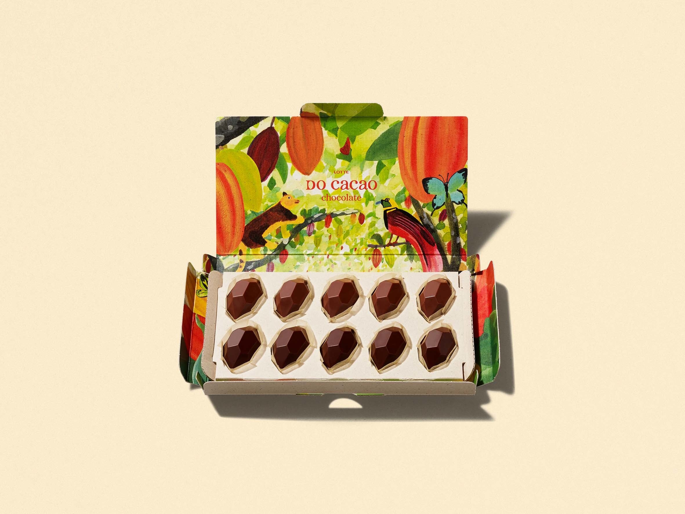 カ カオ豆の栽培から携 わって作ったチョコレート