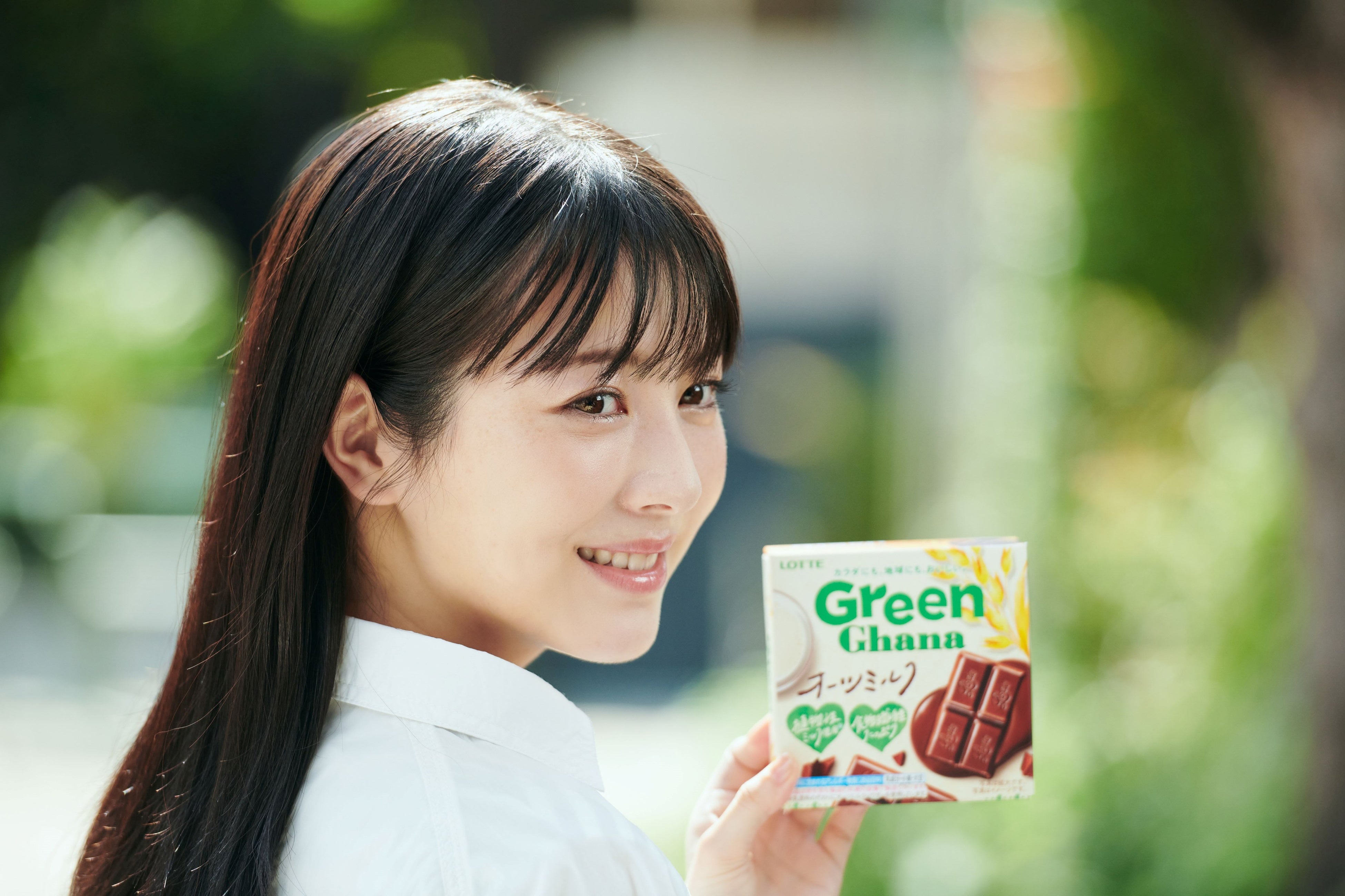 ガーナ初！食べるだけで「ちょこっとエシカル」！？浜辺美波さん