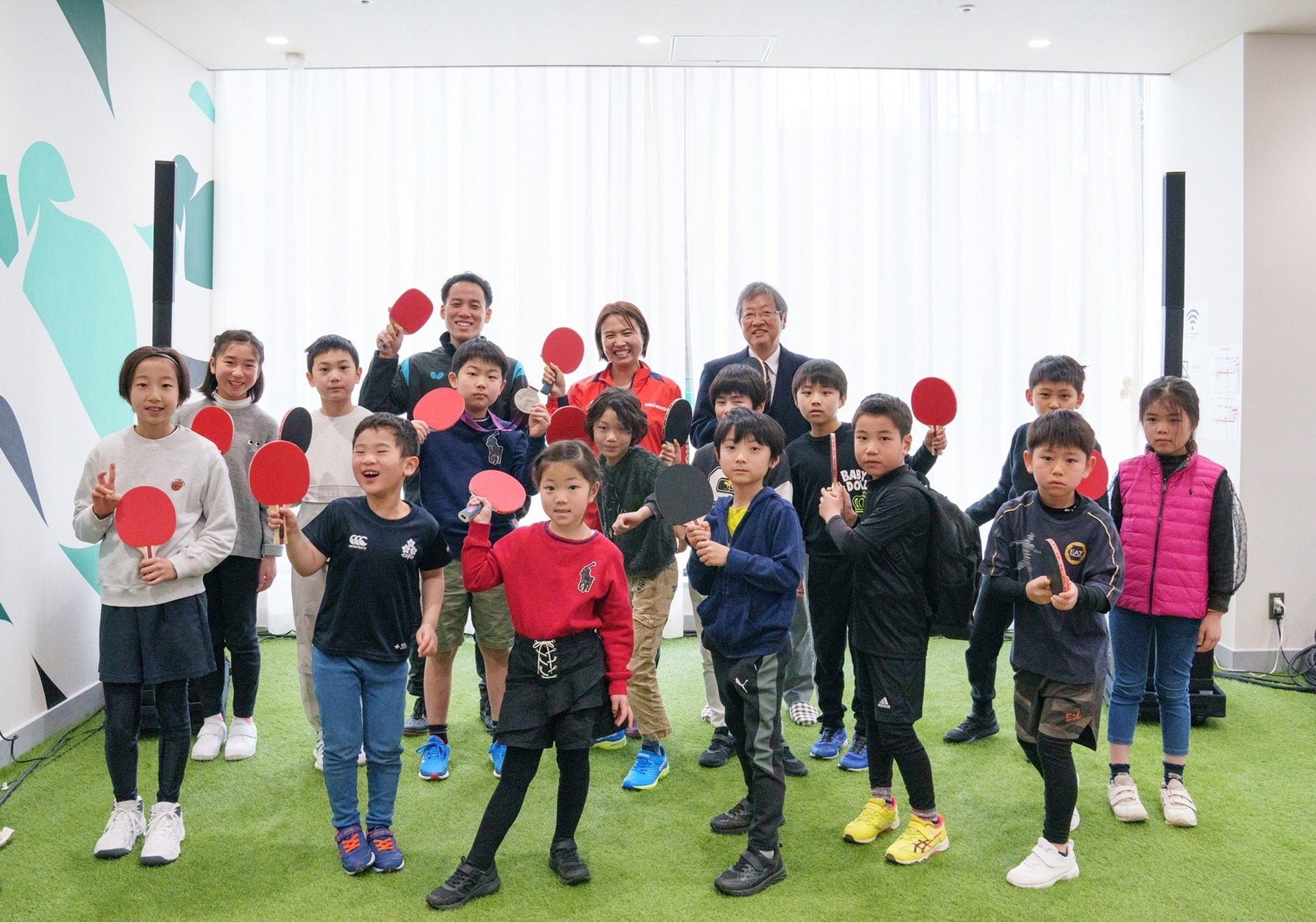 元卓球日本代表・平野早矢香氏が小学児童向け卓球教室&トークショーを開催!スポーツパフォーマンスと口腔健康の関係とは?