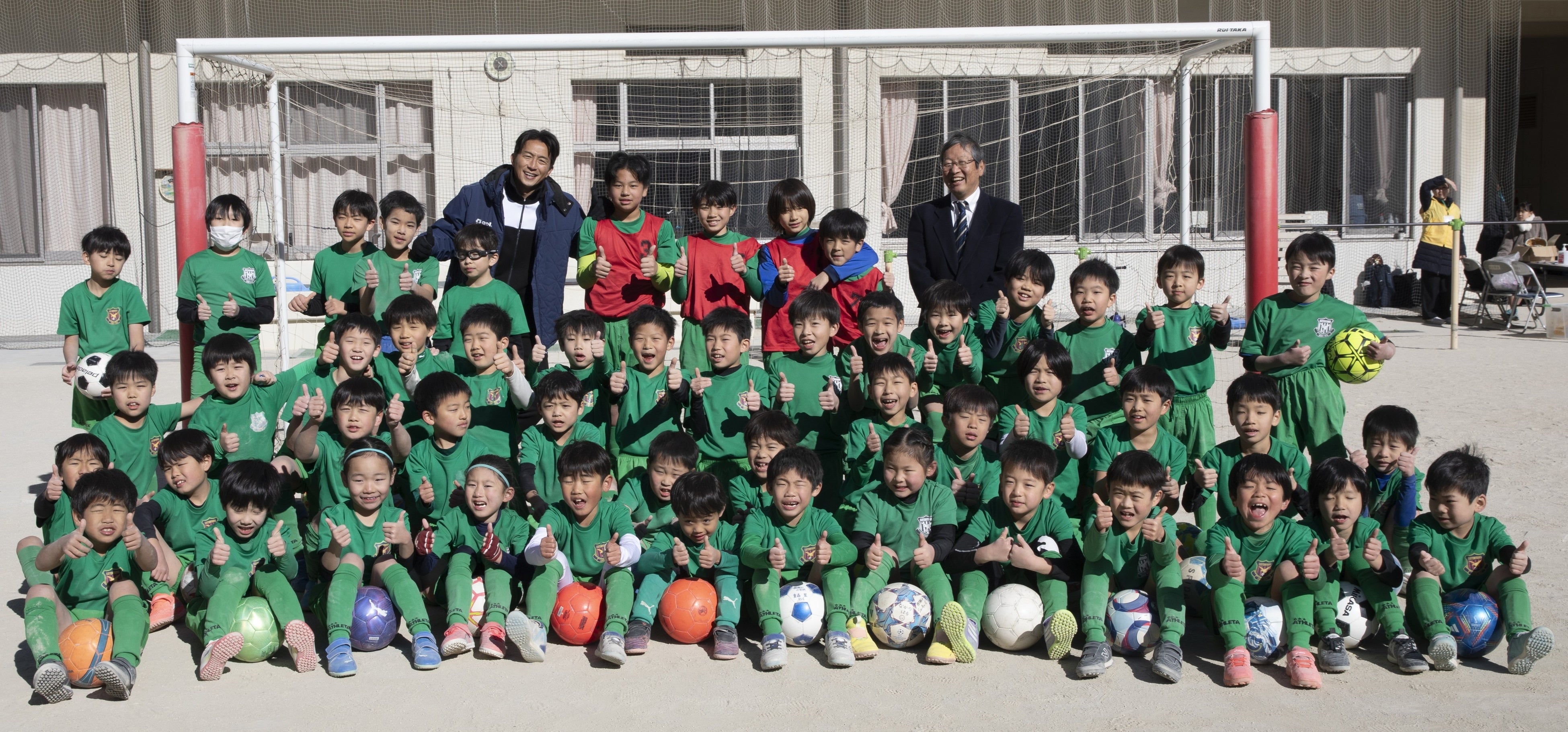 元プロサッカー選手　福西崇史氏登壇！『噛む力をスポーツの力に』第5弾　噛むこと×サッカー教室＆トークショーを開催