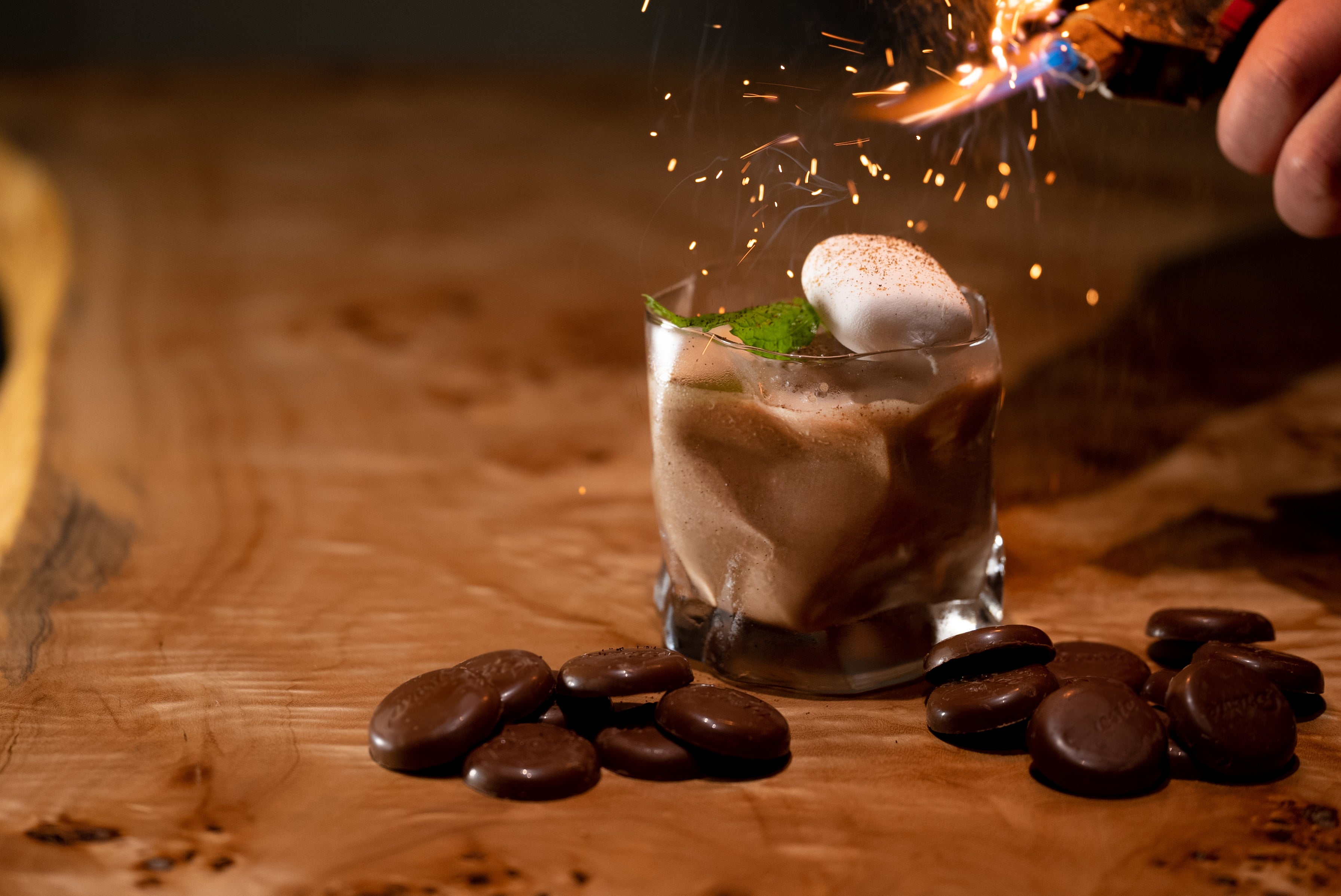 Abajo サロン・デュ・ショコラ inspired by フランス パリ