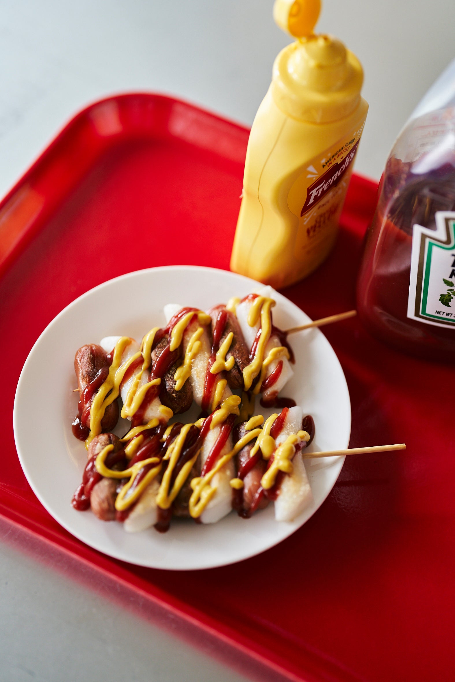 現地の若者が大好きなソトクソトク。「ソ」ーセージと「トック（韓国のもち）」＝「ソトク」！