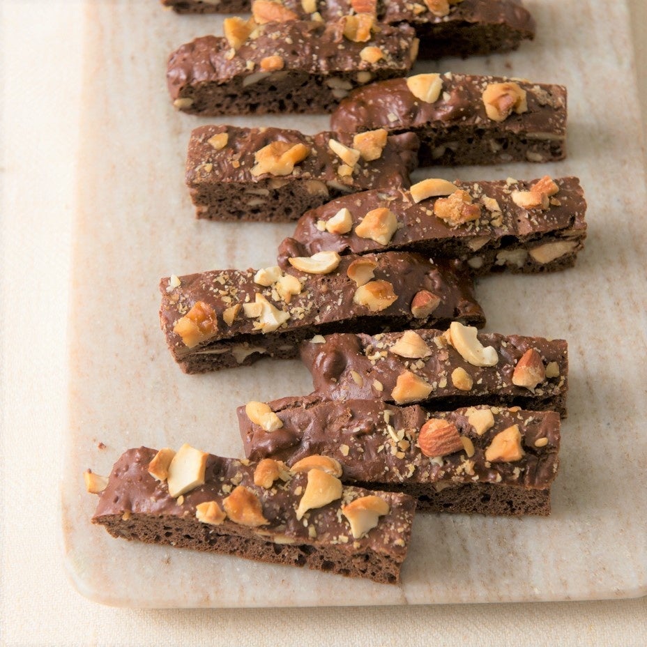 ココアプロテインバー（p.33） [全量 たんぱく質51.7g／糖質14.7g]