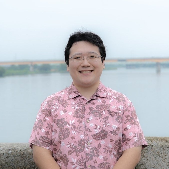 Cola Fan編集長。日本全国のコーラに造詣が深い。ただ研究というわけでなく、趣味の延長としてゆる～く活動中