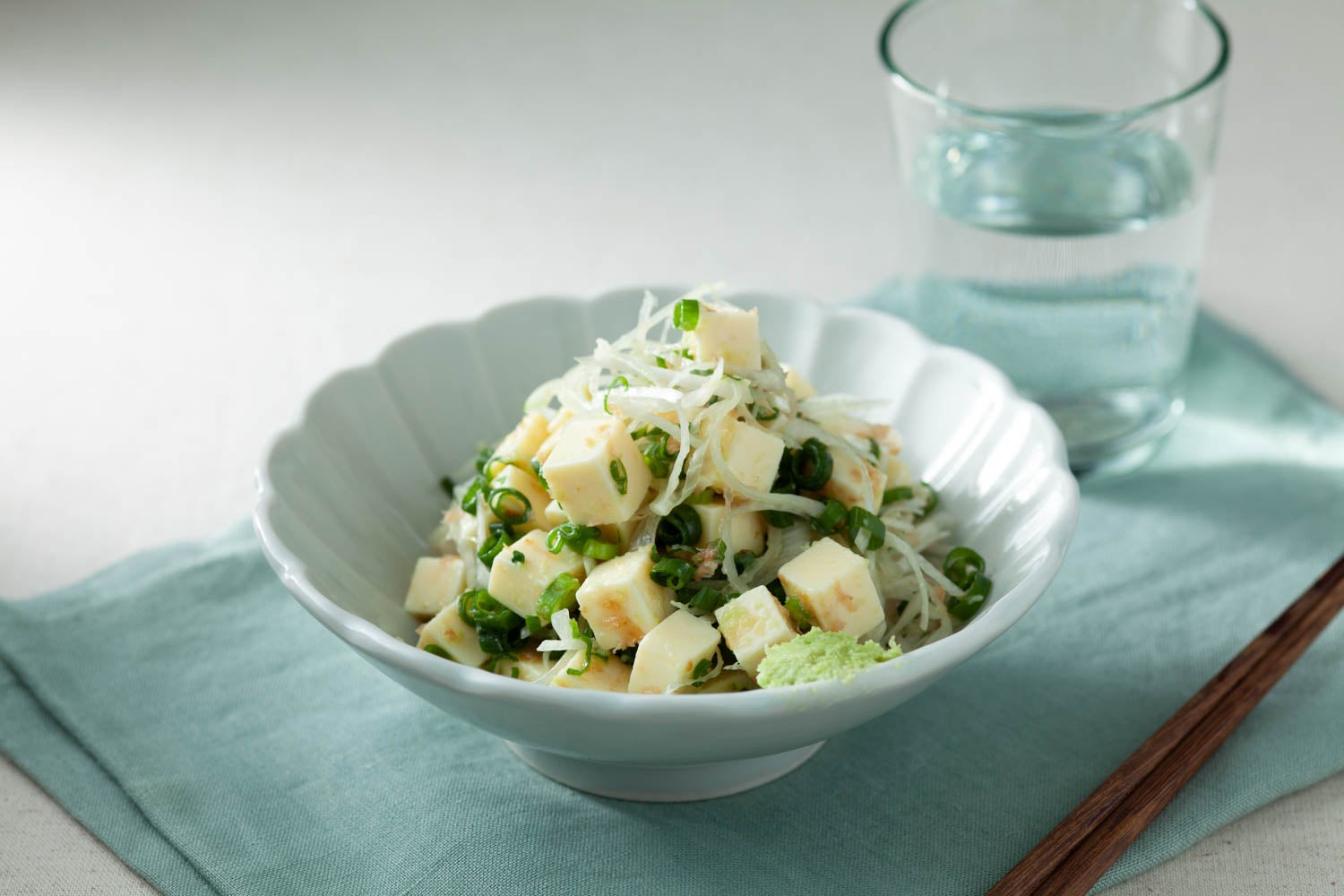 わさびねぎチー 冷蔵庫にある材料だけで作れるから、家飲みで活躍するお手軽レシピです。