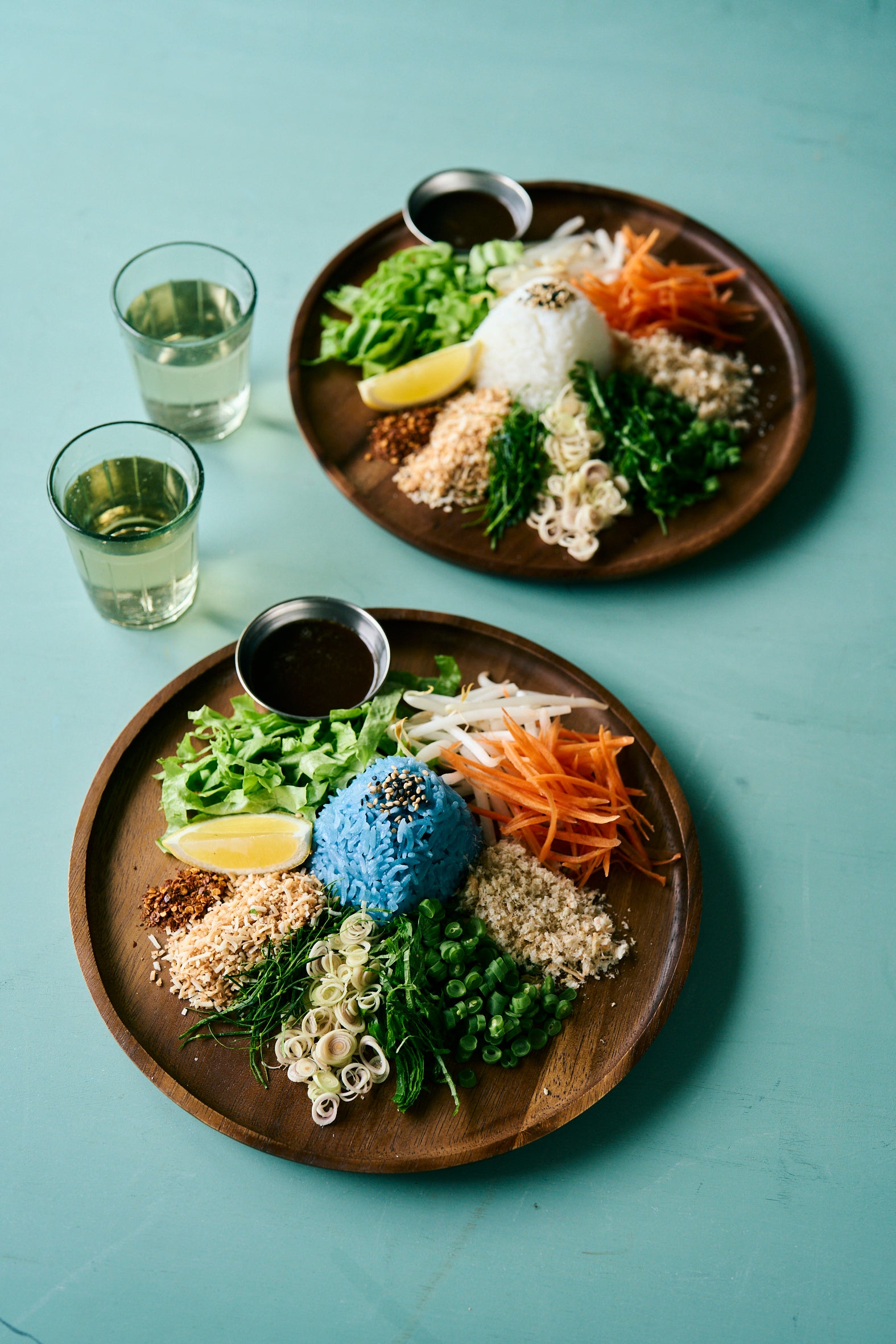 青いごはんの「カオヤム」が登場！インスタ映え間違いなし。