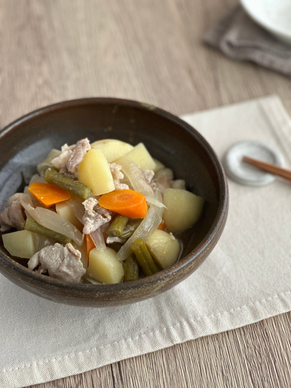 塩麴を使った肉じゃが。塩麴のおかげでだしいらず。