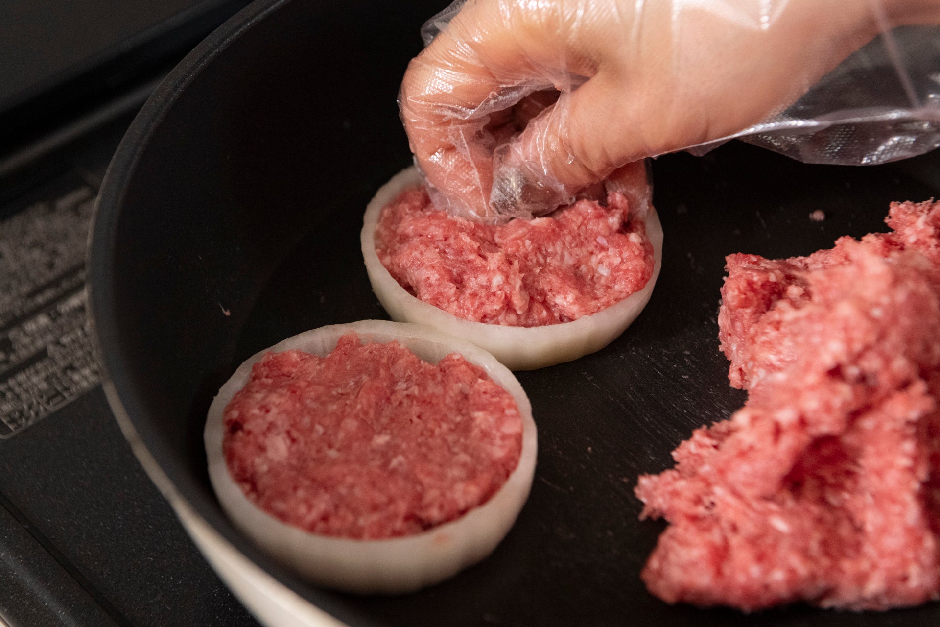 玉ねぎの輪っかの助けを借りて