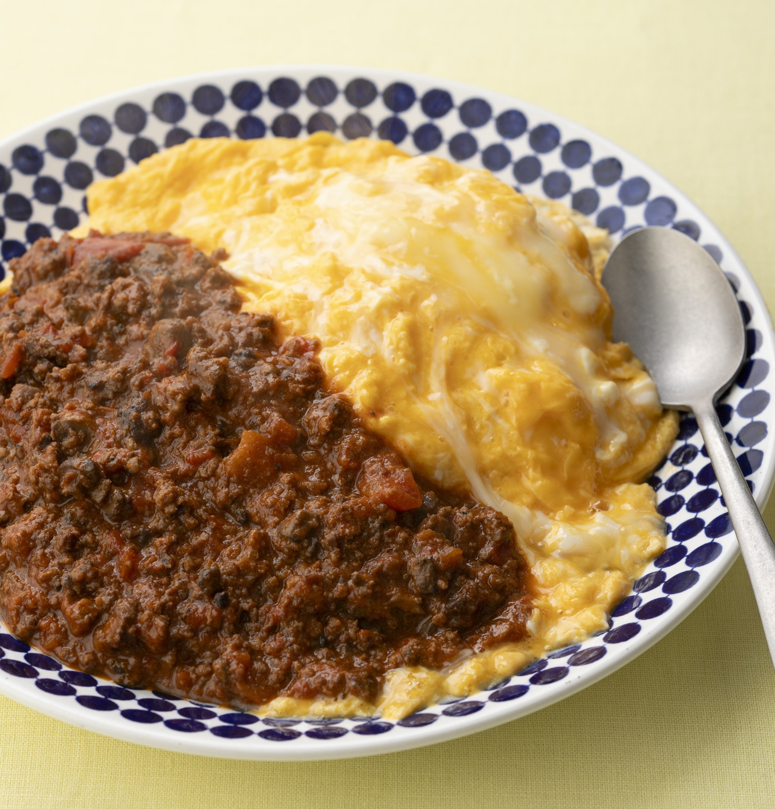 【レバーオムハヤシ】速攻鉄分チャージでダルさやイライラを吹っ飛ばす！