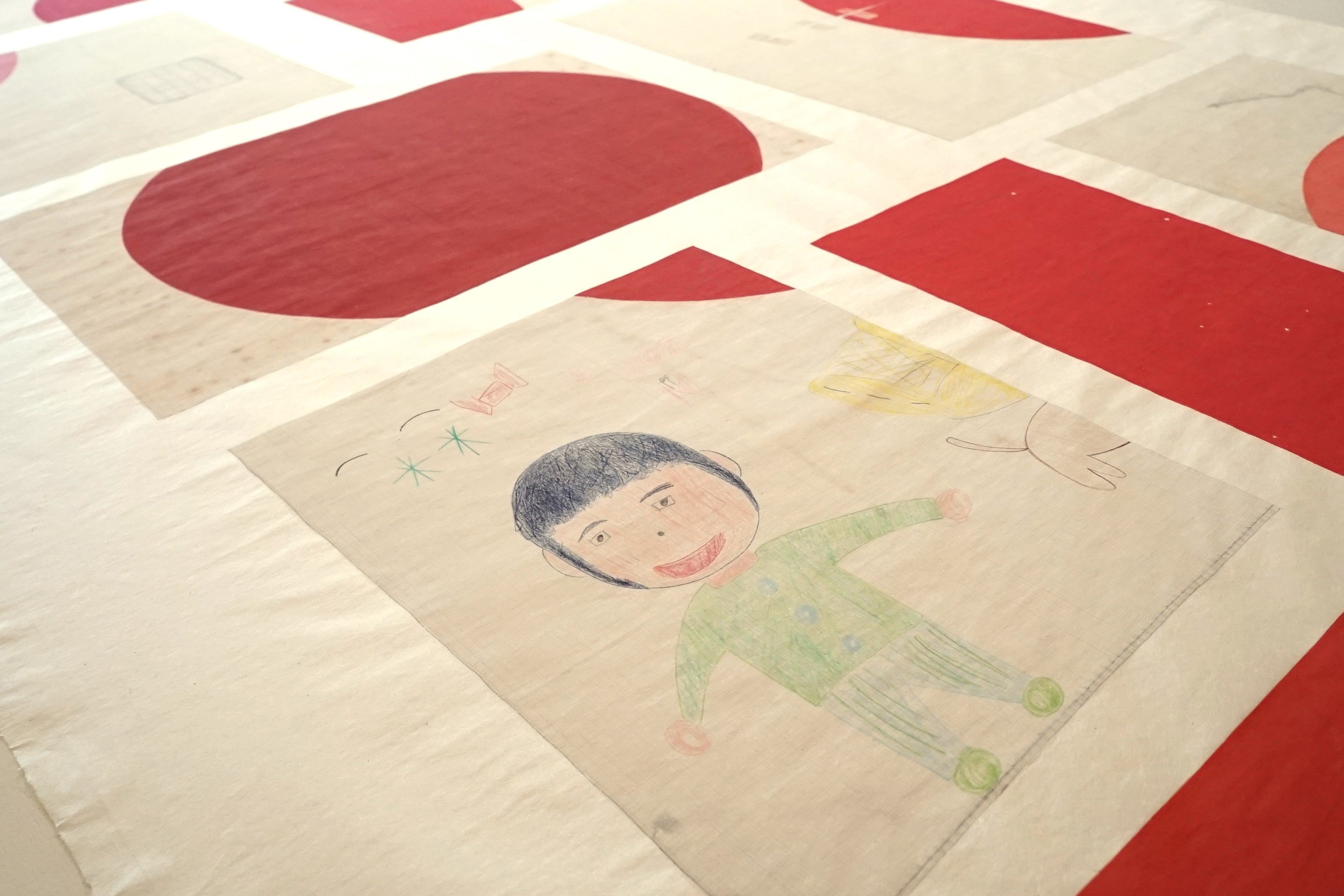 展示予定作品「紅白のハギレ」