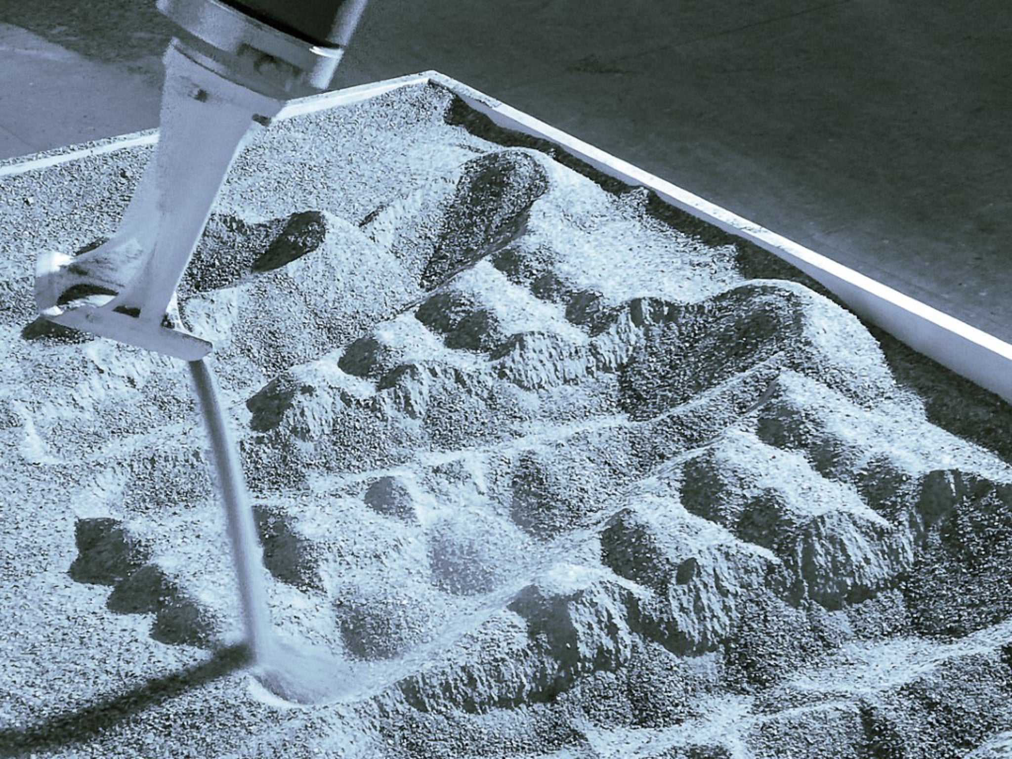 南 佑樹《DUALISM -Robotic Landscape-》2020（共同制作：Leon Beck）