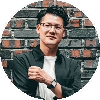 ㈱SPRING OF FASHION 代表 保坂