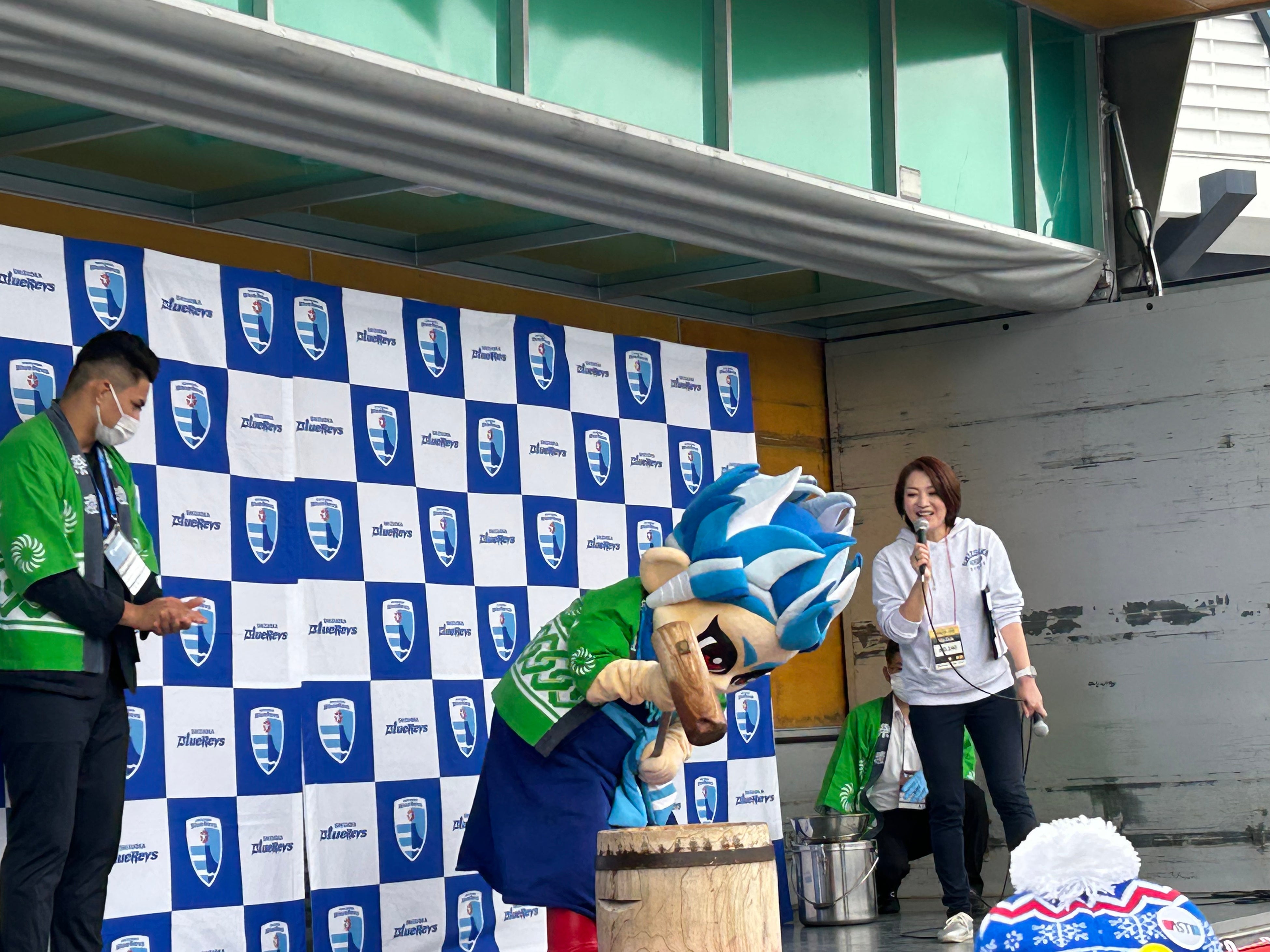 ファンとの交流イベントにて餅つきイベントの会場の様子。「ごちクル」は演出企画・運営サポートを実施