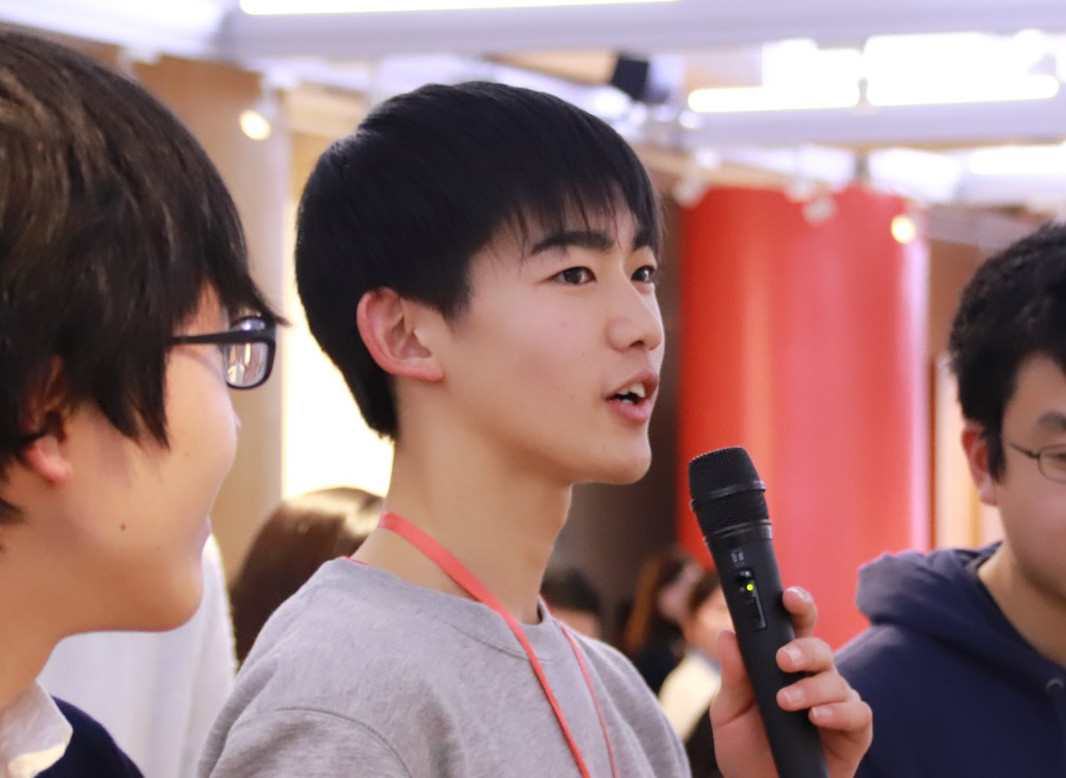 参加者発言の様子（弊社内類似実績での写真）