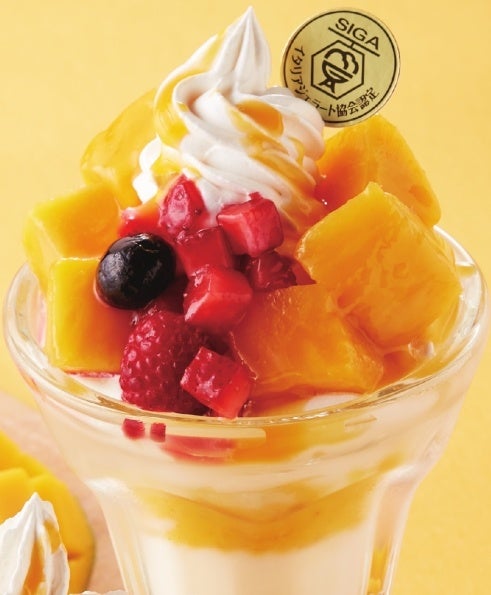 マンゴーづくしパフェ