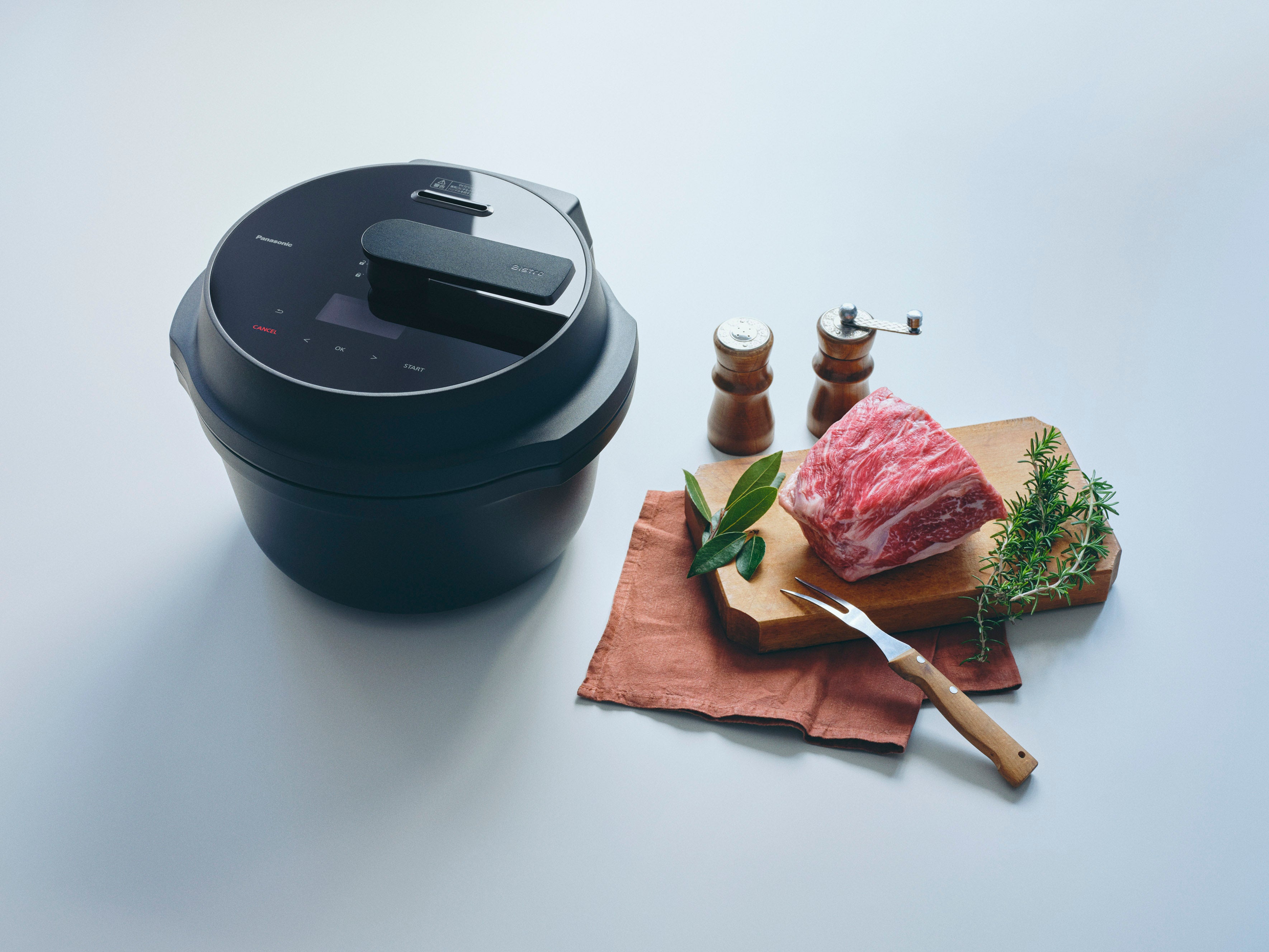 パナソニック　ビストロ　 オートクッカーー　美品　最安値 早いもの勝ち！ Amazon | パナソニック オートクッカー ビストロ 自動調理なべ
