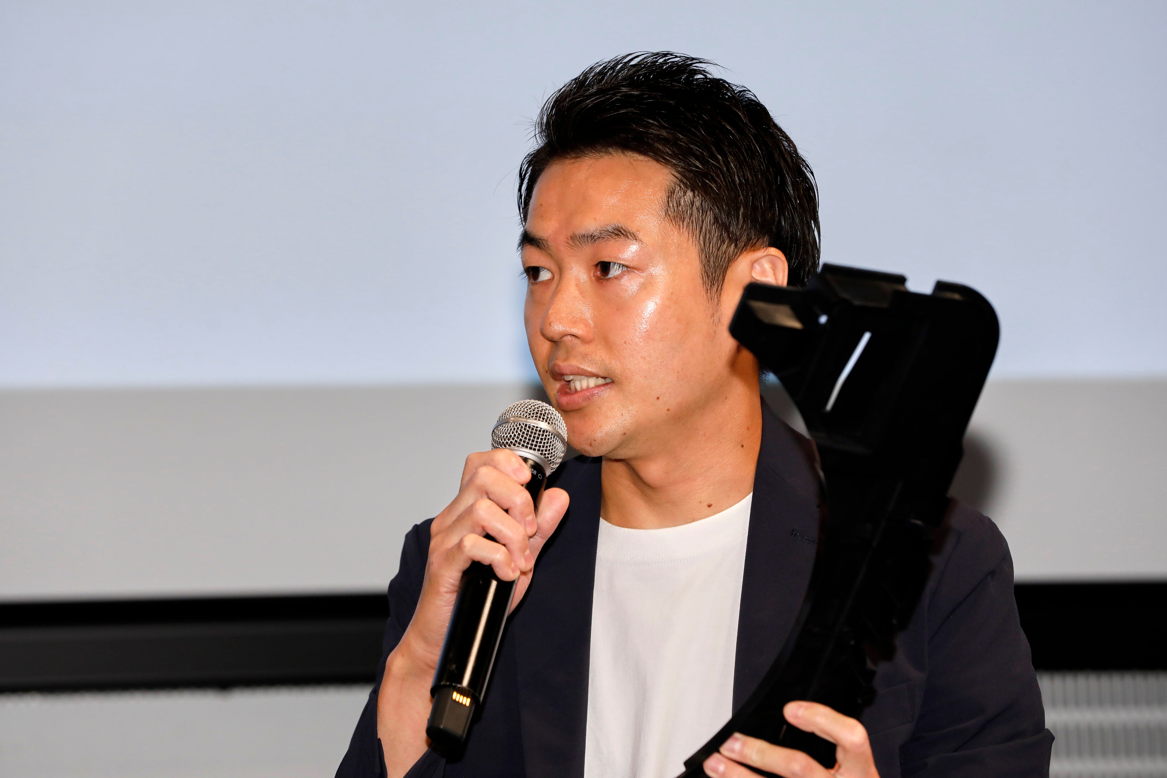 ランドリー・クリーナー事業部　ドラム洗商品企画課　中込