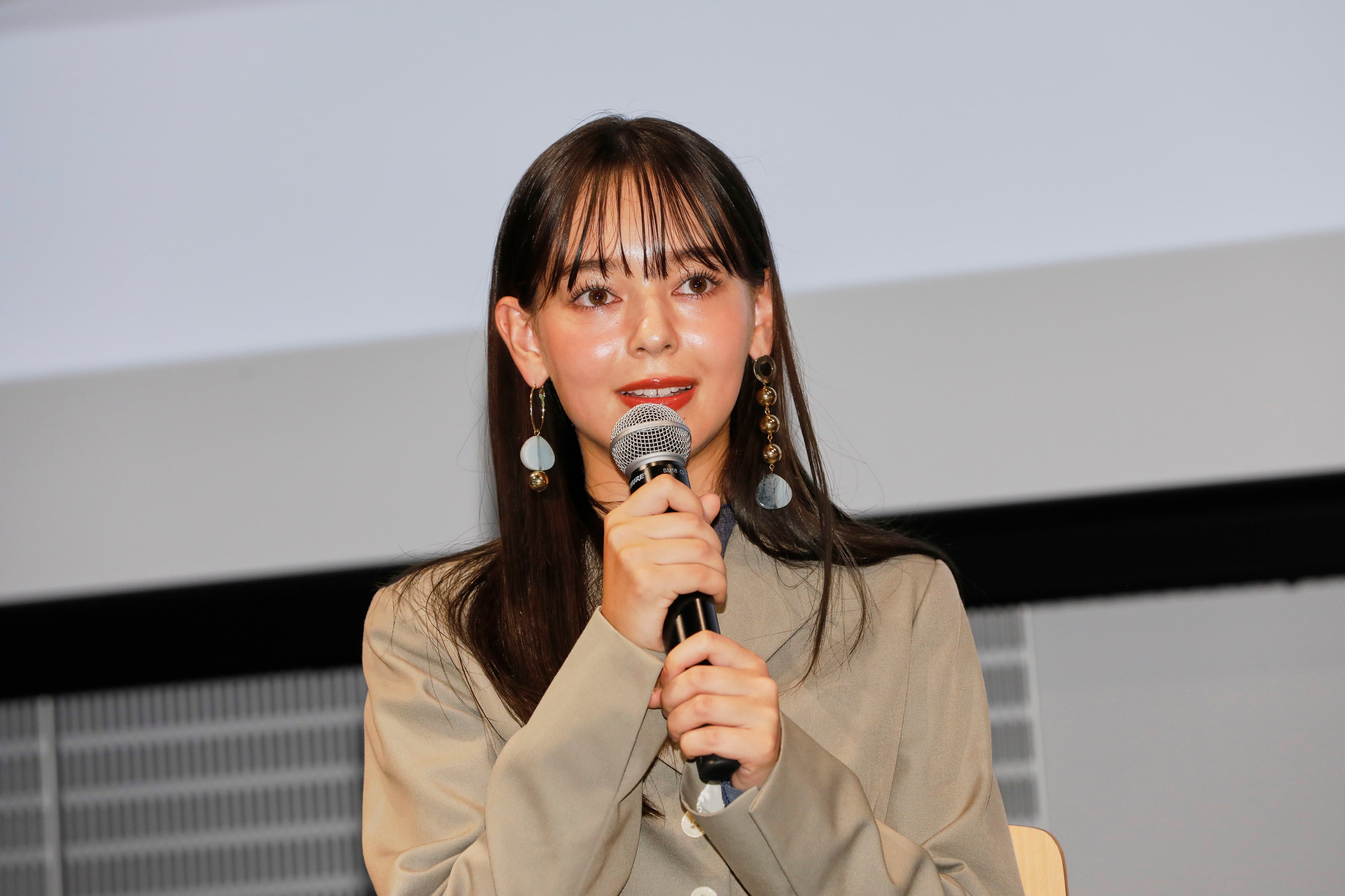 世良マリカさん