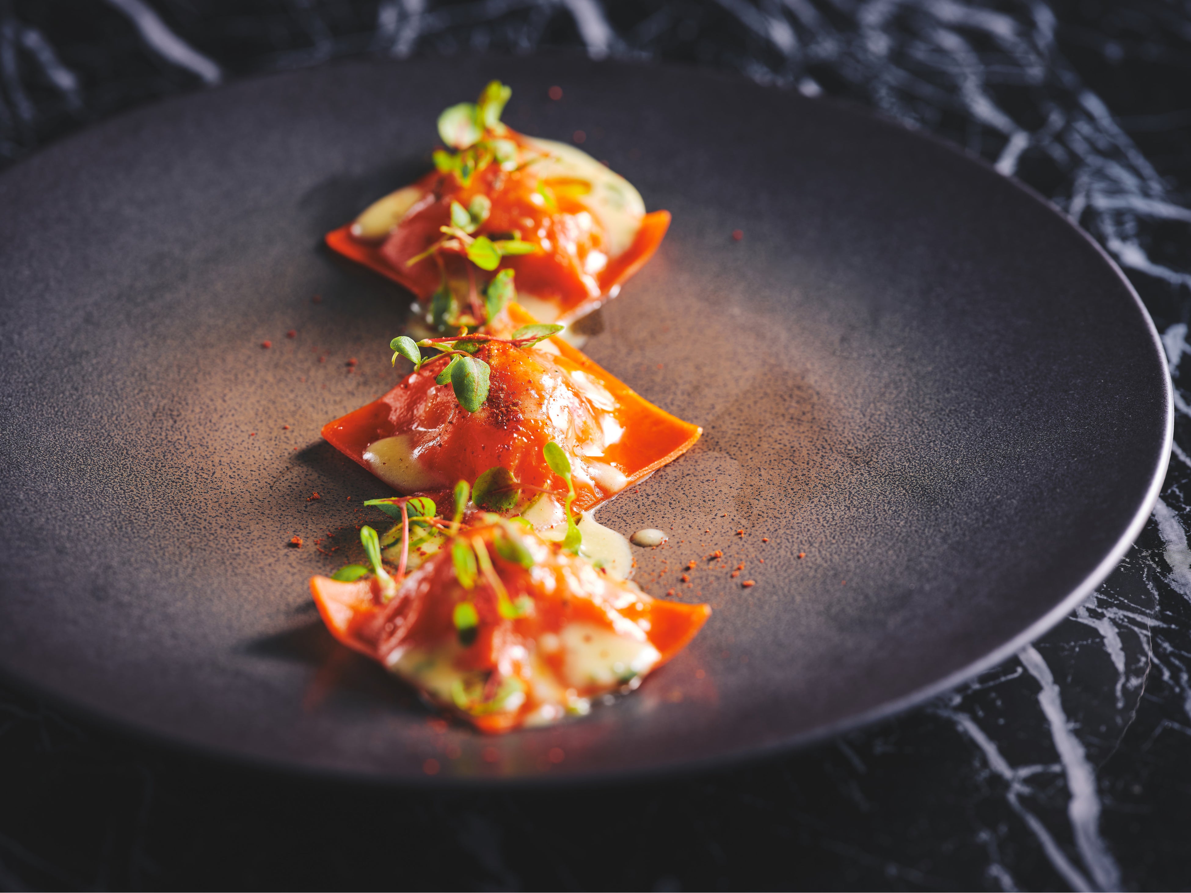 「ロブスターラビオリ、リコッタ、ブラウンバターとセージ」 