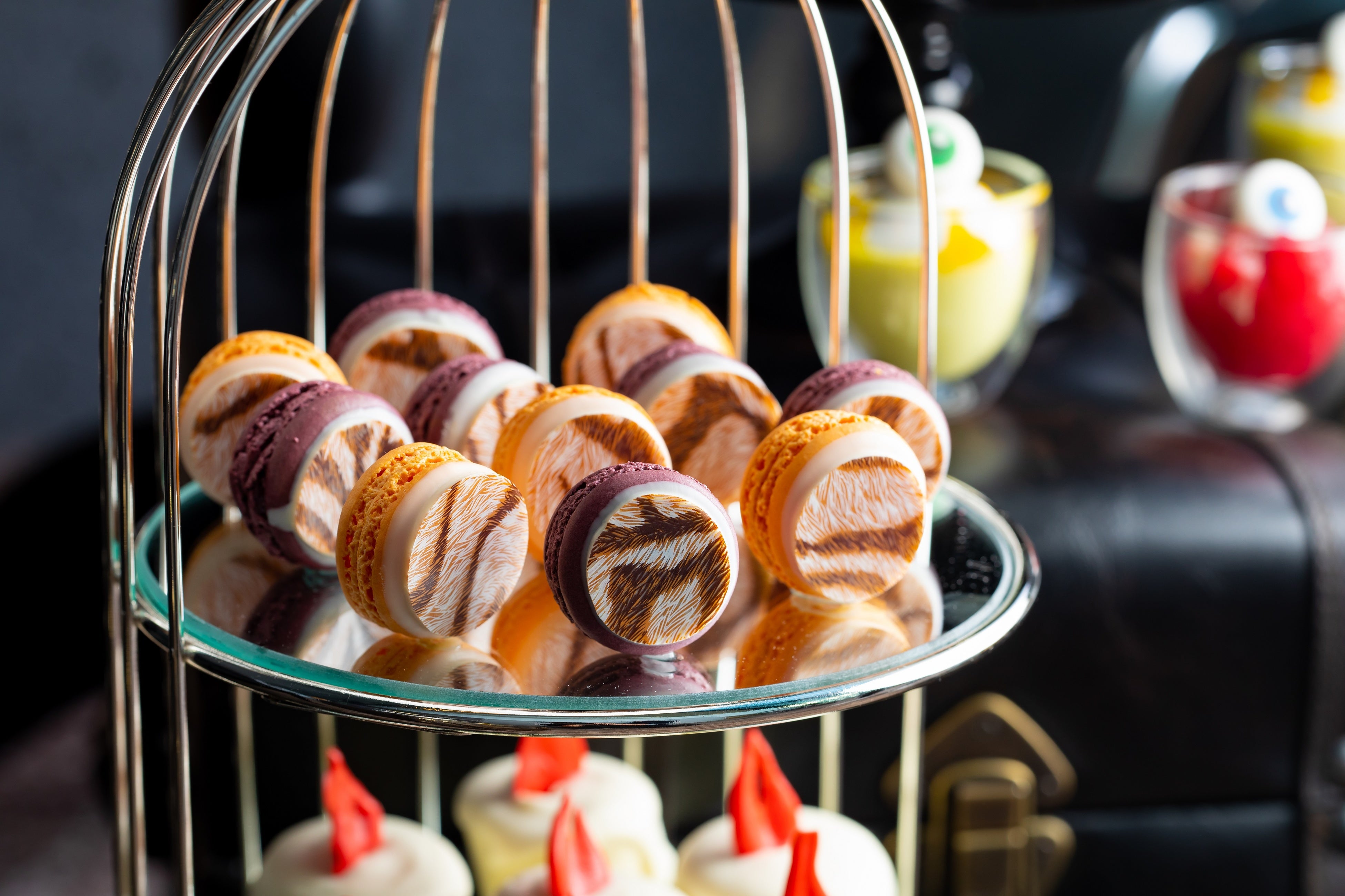 タイガー・アプリコットマカロン