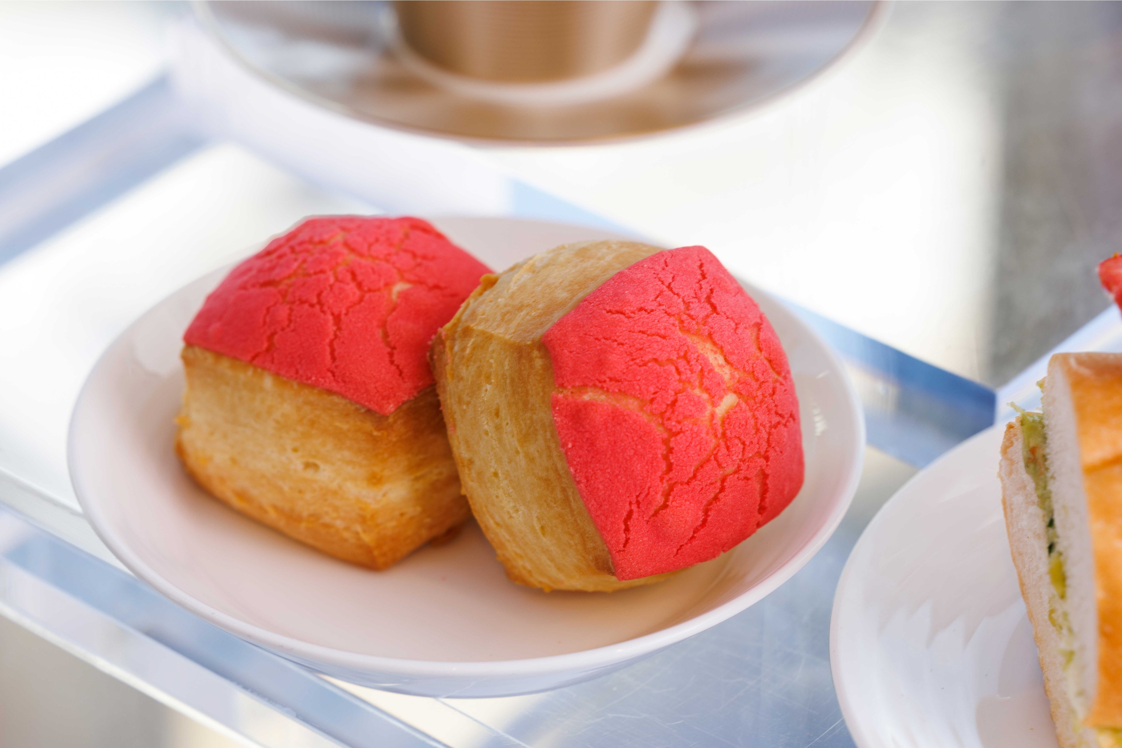 クラシックスコーン、ホイップマスカルポーネ、ストロベリーコンポート