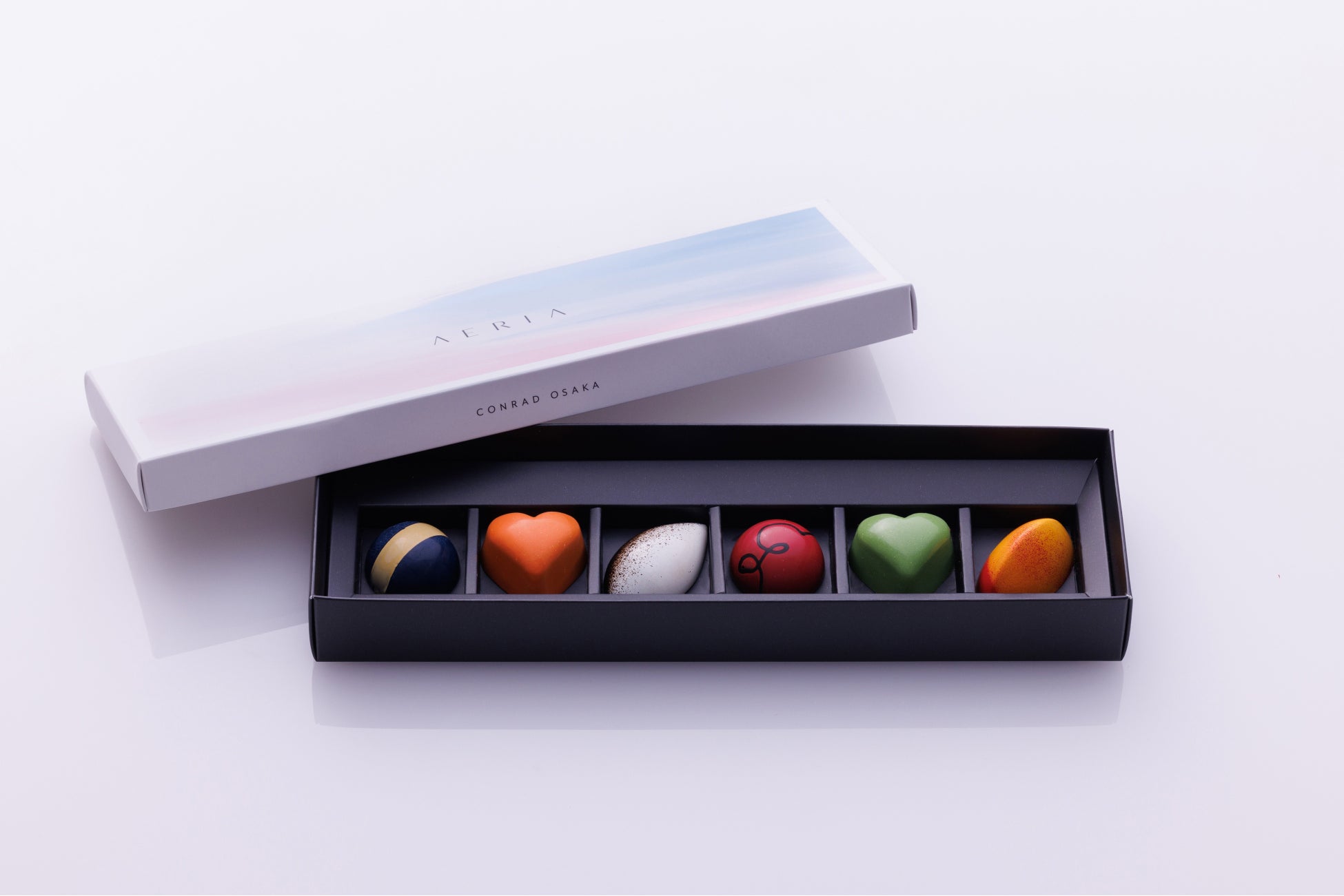 「CONTRAST(コントラスト)」バレンタインチョコレート 6個入り