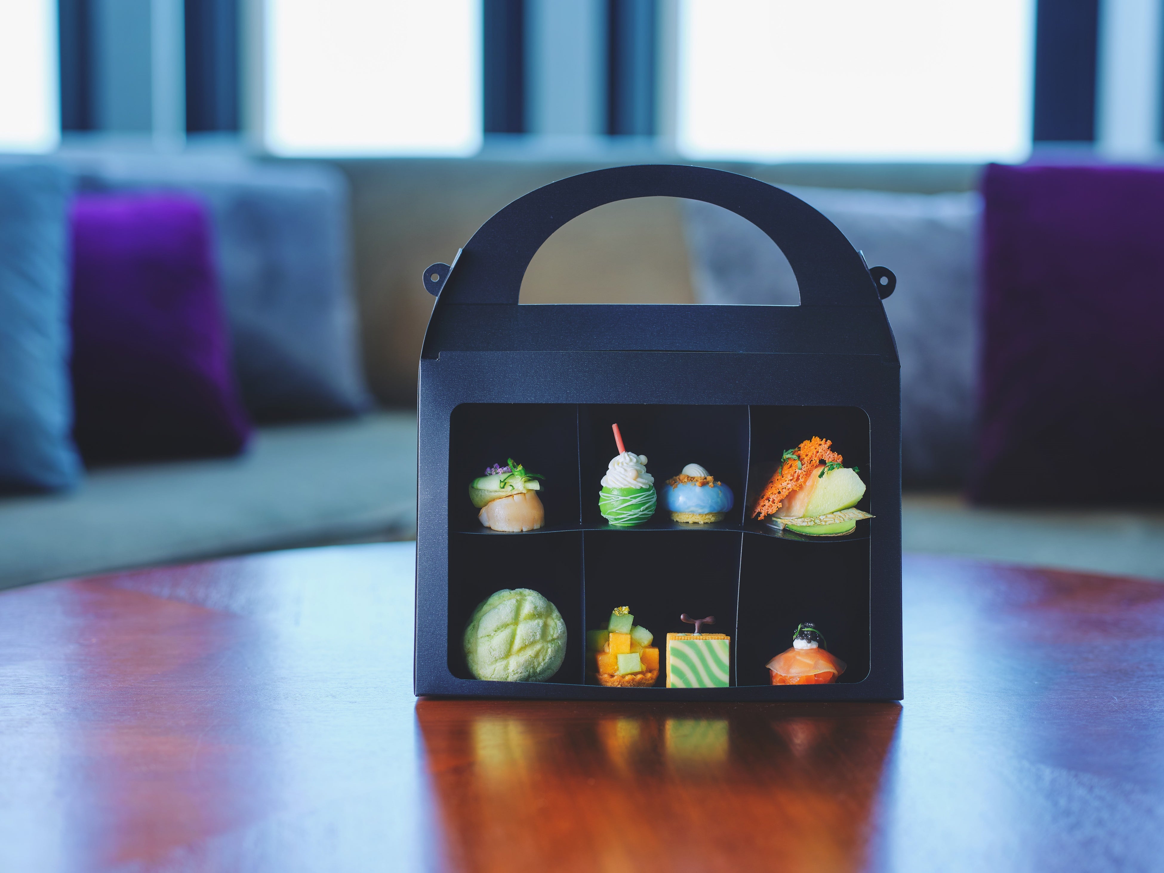 「MELON MANIA」テイクアウトアフタヌーンティー