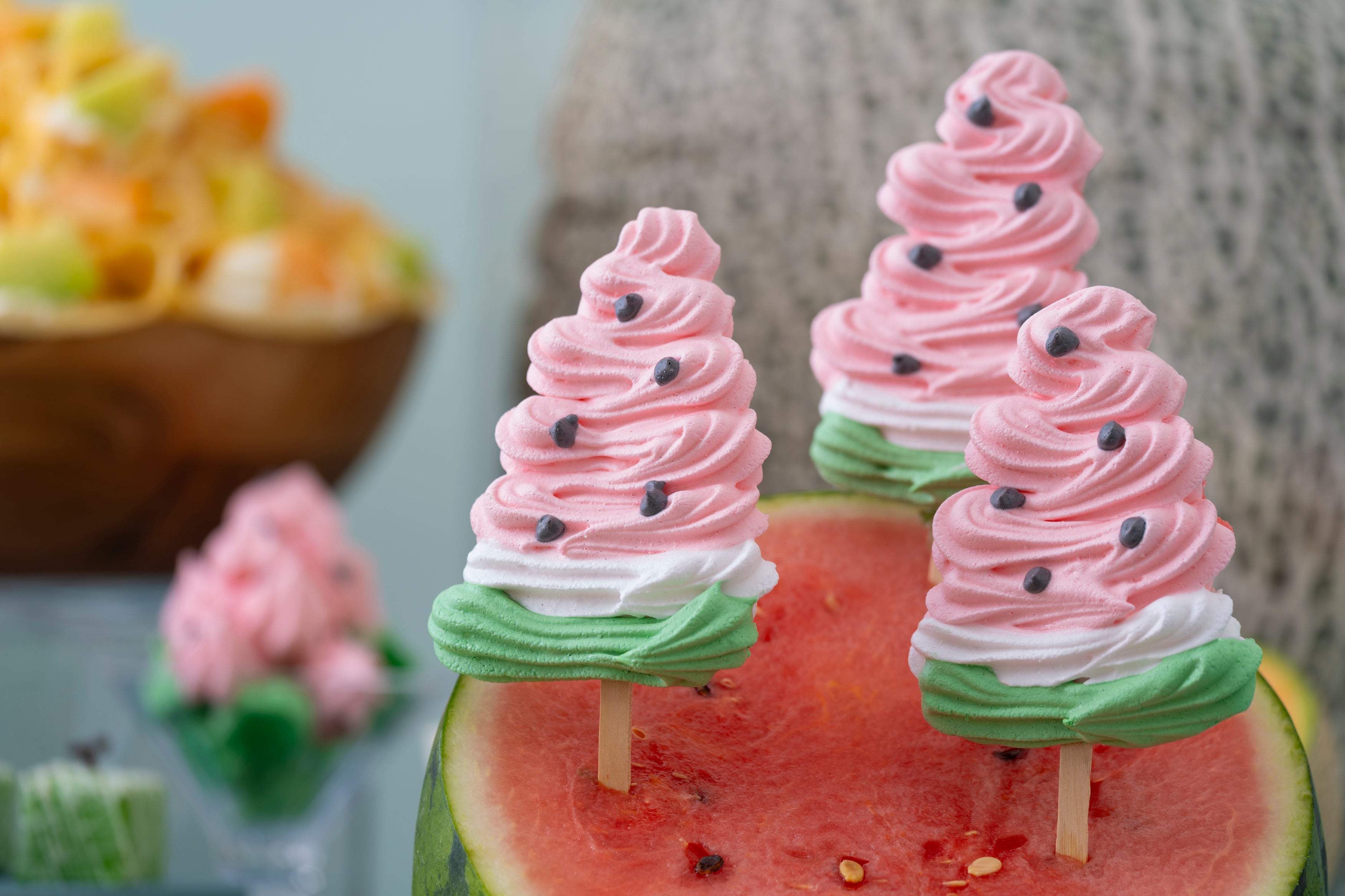 スイカのアートメレンゲ