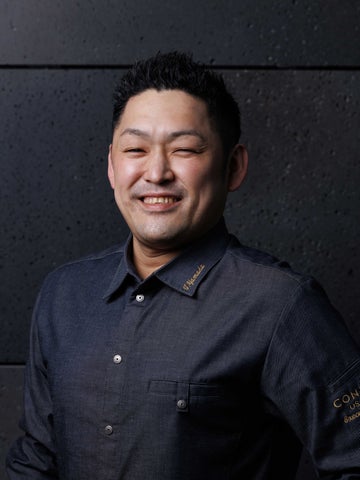 非日常空間でマグロ料理を楽しむ「マグロ・バー」by C:GRILLがオープン!海外の埠頭をイメージしたスタイリッシュな薪焼きシーフードグリルレストランで贅沢な一皿を堪能 非日常空間でマグロ料理を楽しむ「マグロ・バー」by C:GRILLがオープン!海外の埠頭をイメージしたスタイリッシュな薪焼きシーフードグリルレストランで贅沢な一皿を堪能