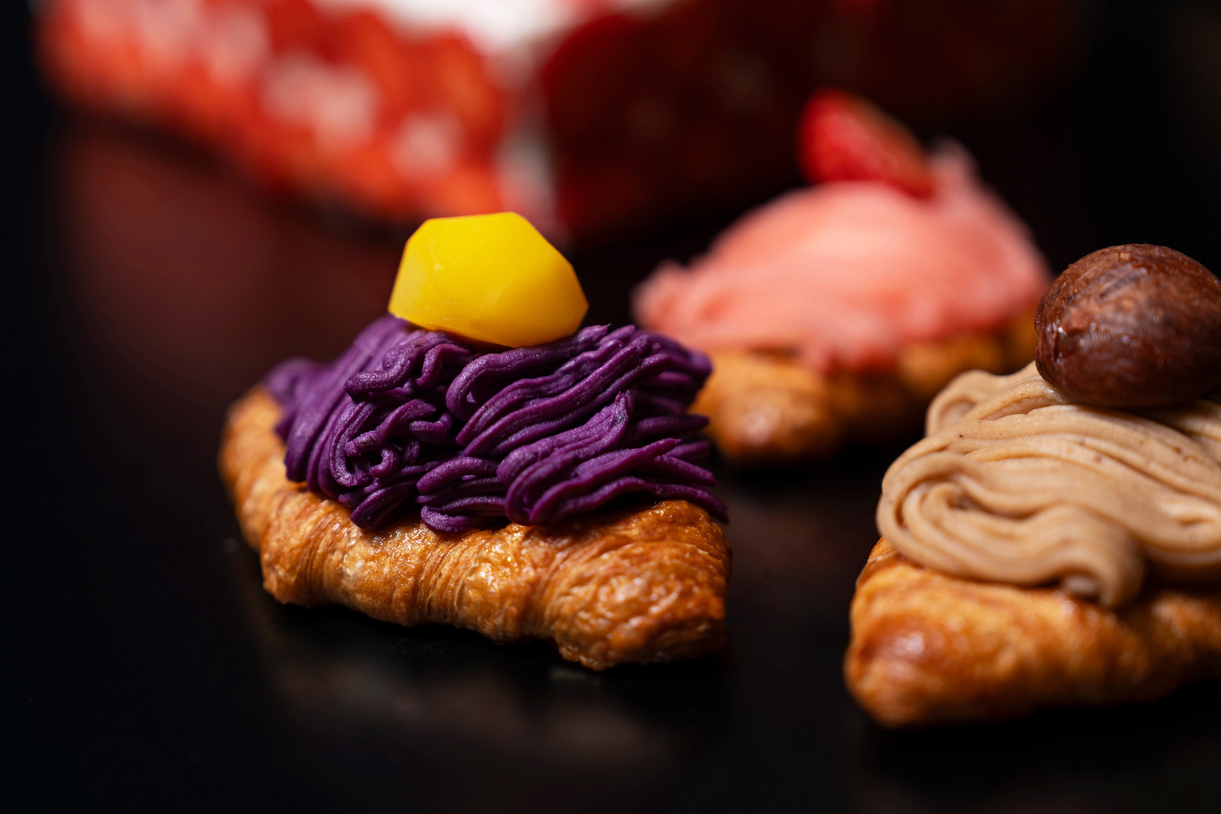 クルンジ  (ミニクロワッサンビスケット)