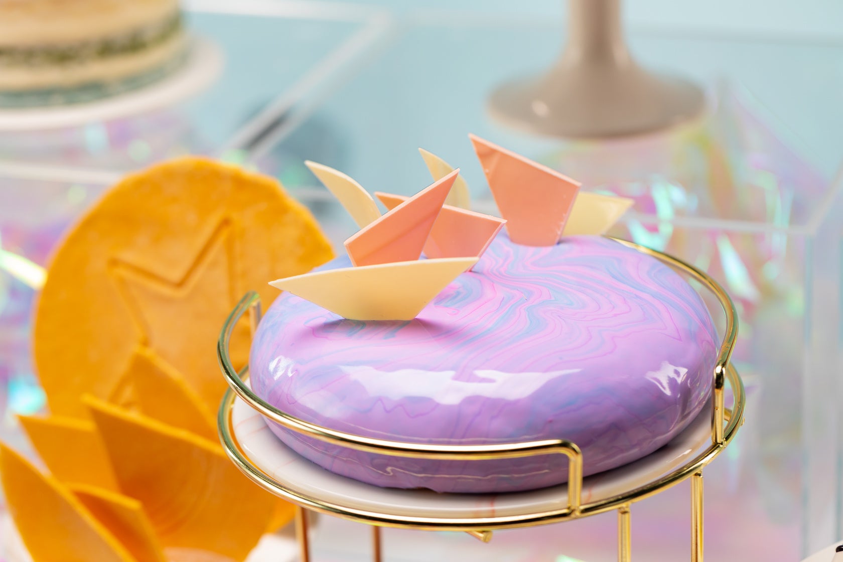 ストロベリームースとオレンジマーマレードオーロラケーキ