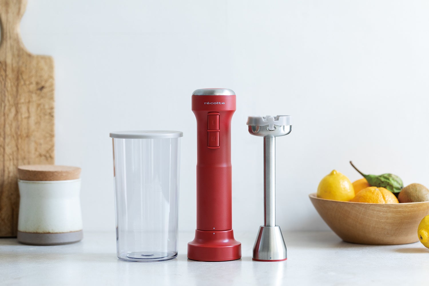 カラー：レッド