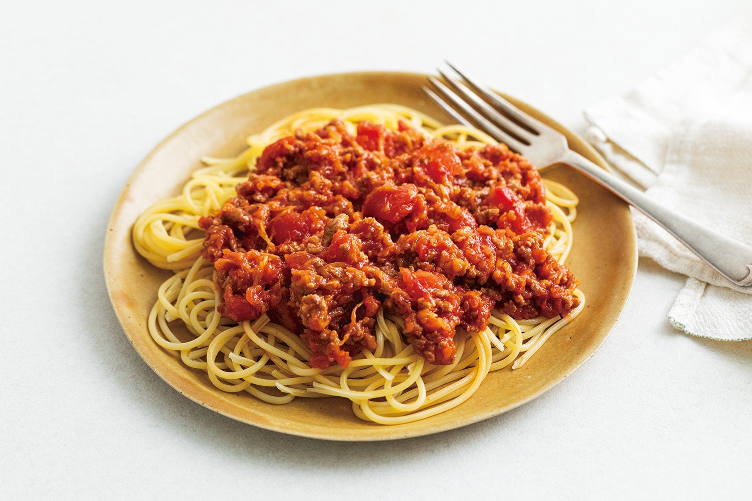 搾りかすを活用したミートソース