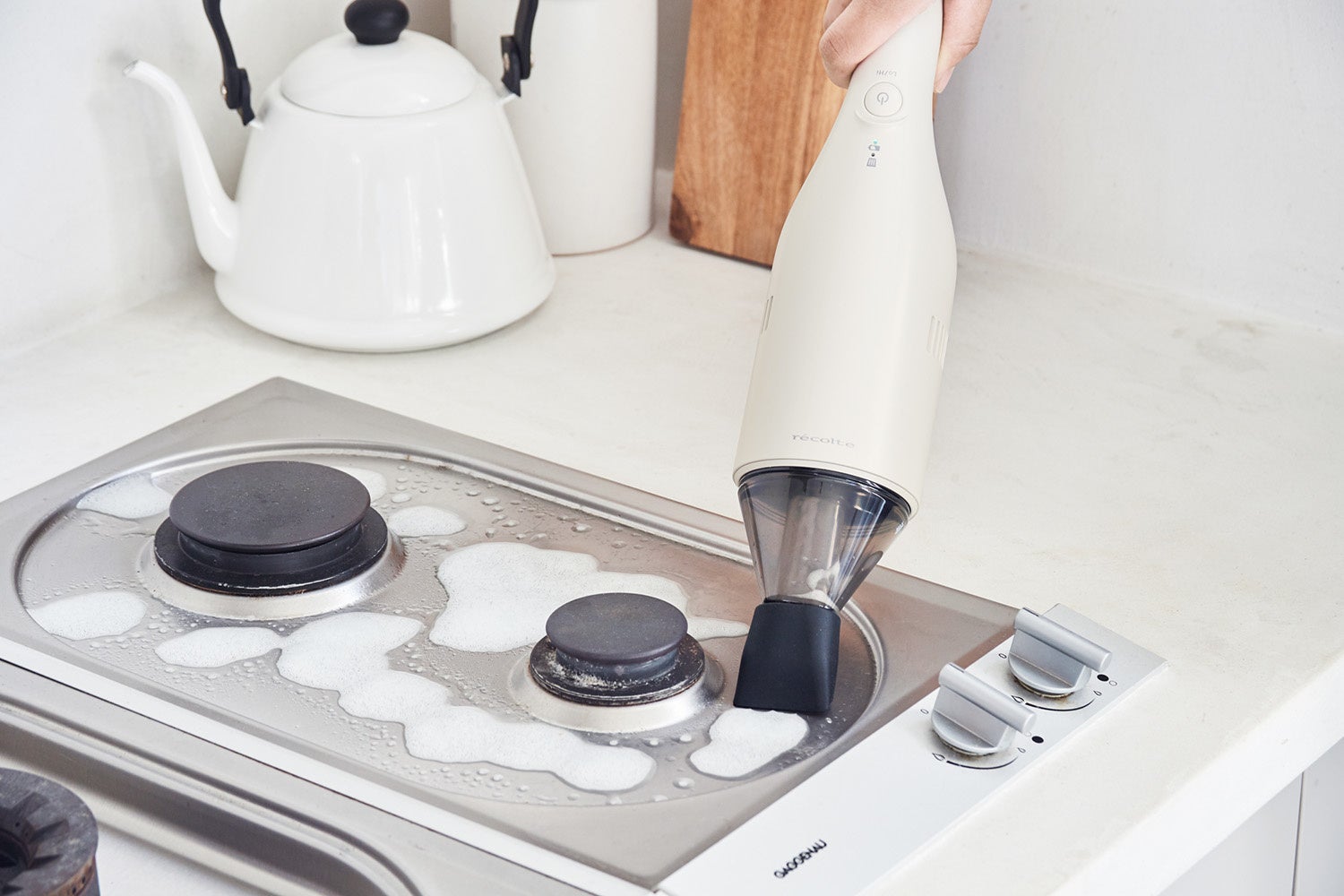 洗剤の泡も吸引します