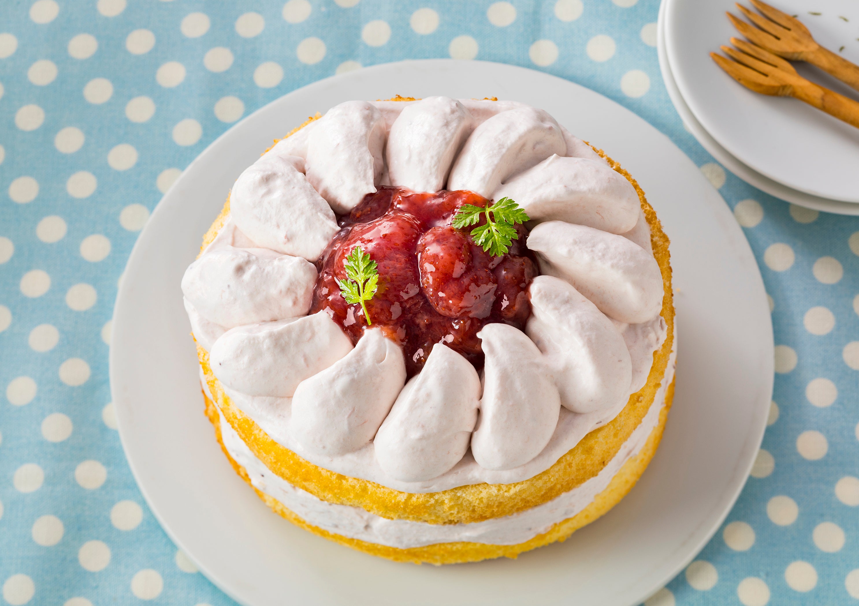 いちごホイップケーキ