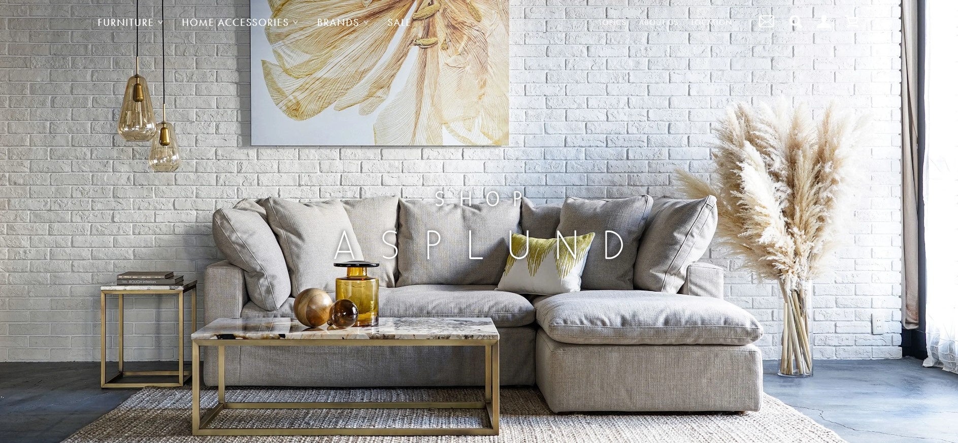 「ショップ アスプルンド」「タイムレスコンフォート」のオンラインサイトにもリンク。それぞれSNSも充実。