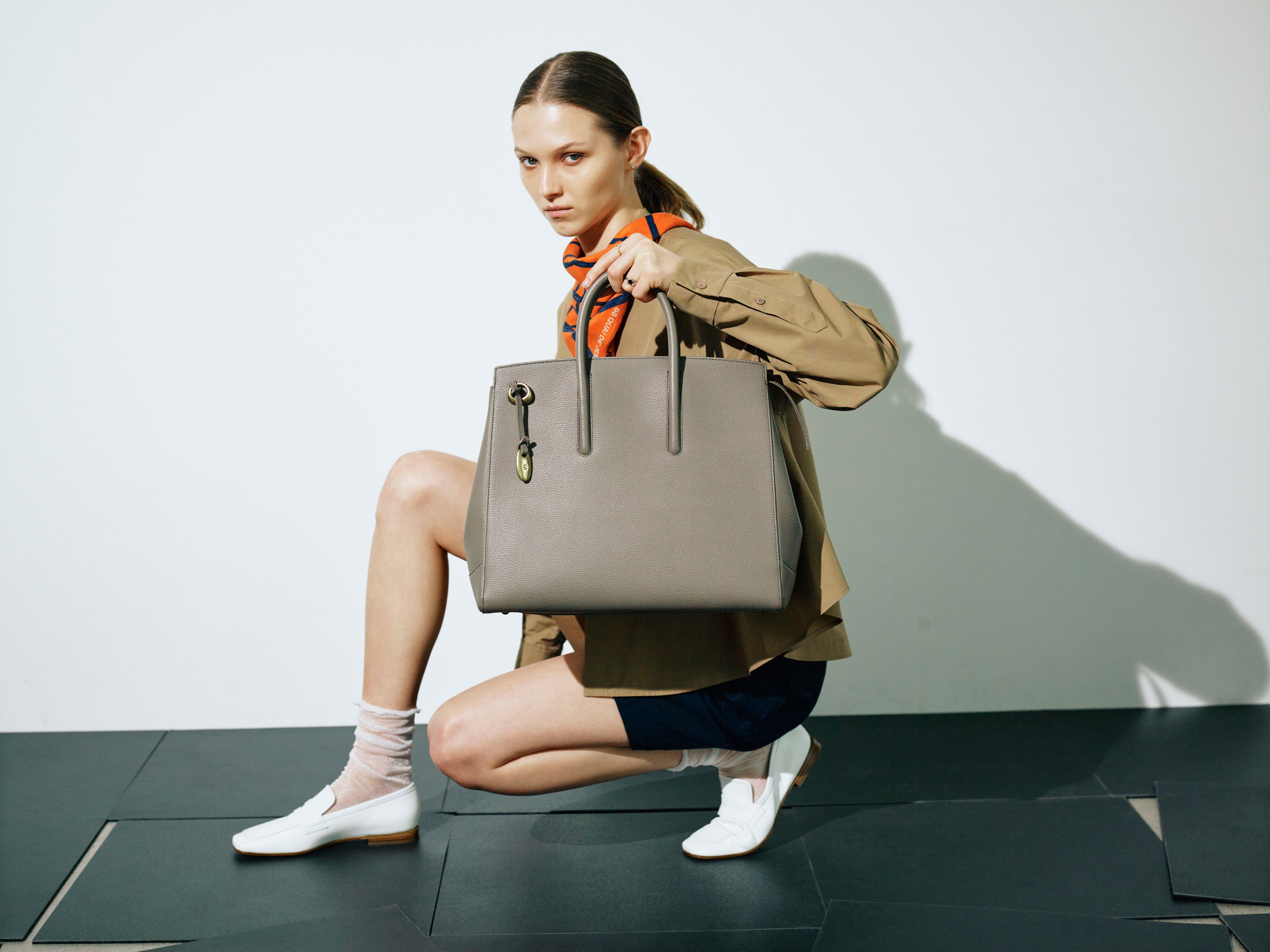 TOFF&LOADSTONE】上品な柔らかさを纏う新作「ジョリー ライト