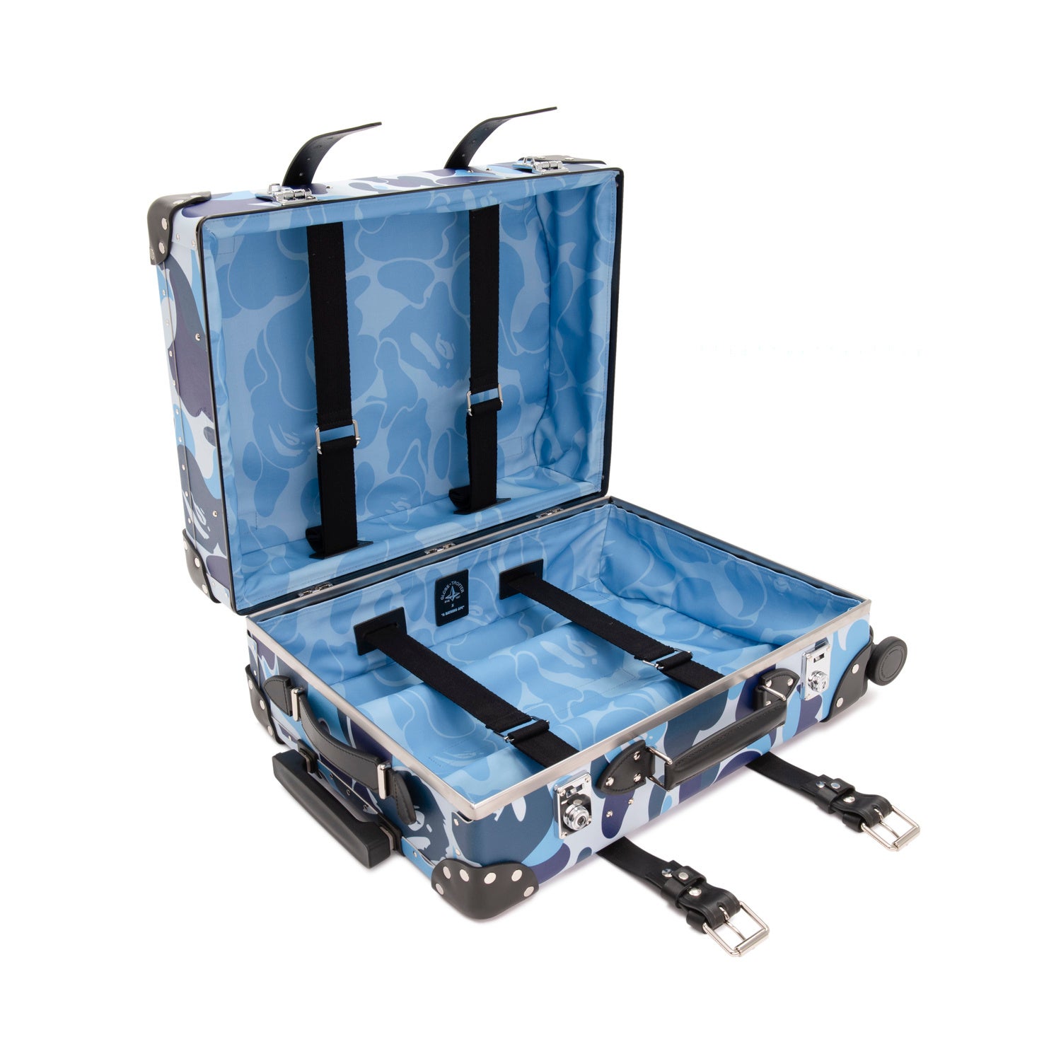希少！アベイシングエイプ、キャリーケース A BATHING APE スーツケース 1ST CAMO CORDURA TRAVEL LUGGAGE