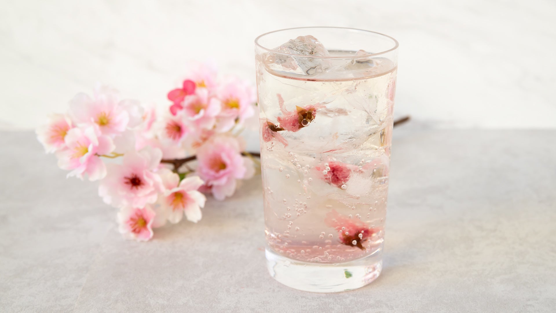 桜ハイボール　550円（税込）