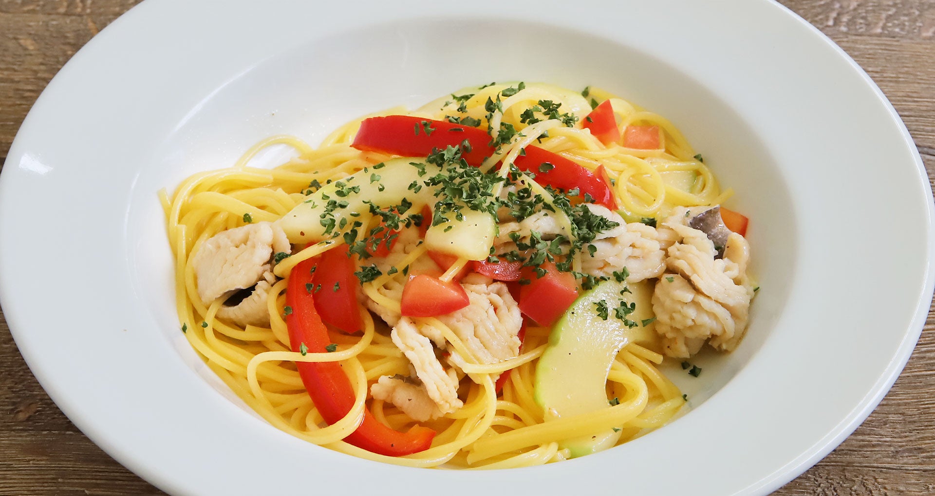 人気のパン食べ放題ランチがリニューアル パスタにオムレツ ステーキ デリプレートなどなど 神戸 旧居留地 Bar Bistro 64 ロクヨン 株式会社ポトマックのプレスリリース 人気のパン食べ放題ランチがリニューアル パスタにオムレツ ステーキ デリプレートなどなど 神戸 旧居留地 Bar Bistro 64 ロクヨン 株式会社ポトマックのプレスリリース